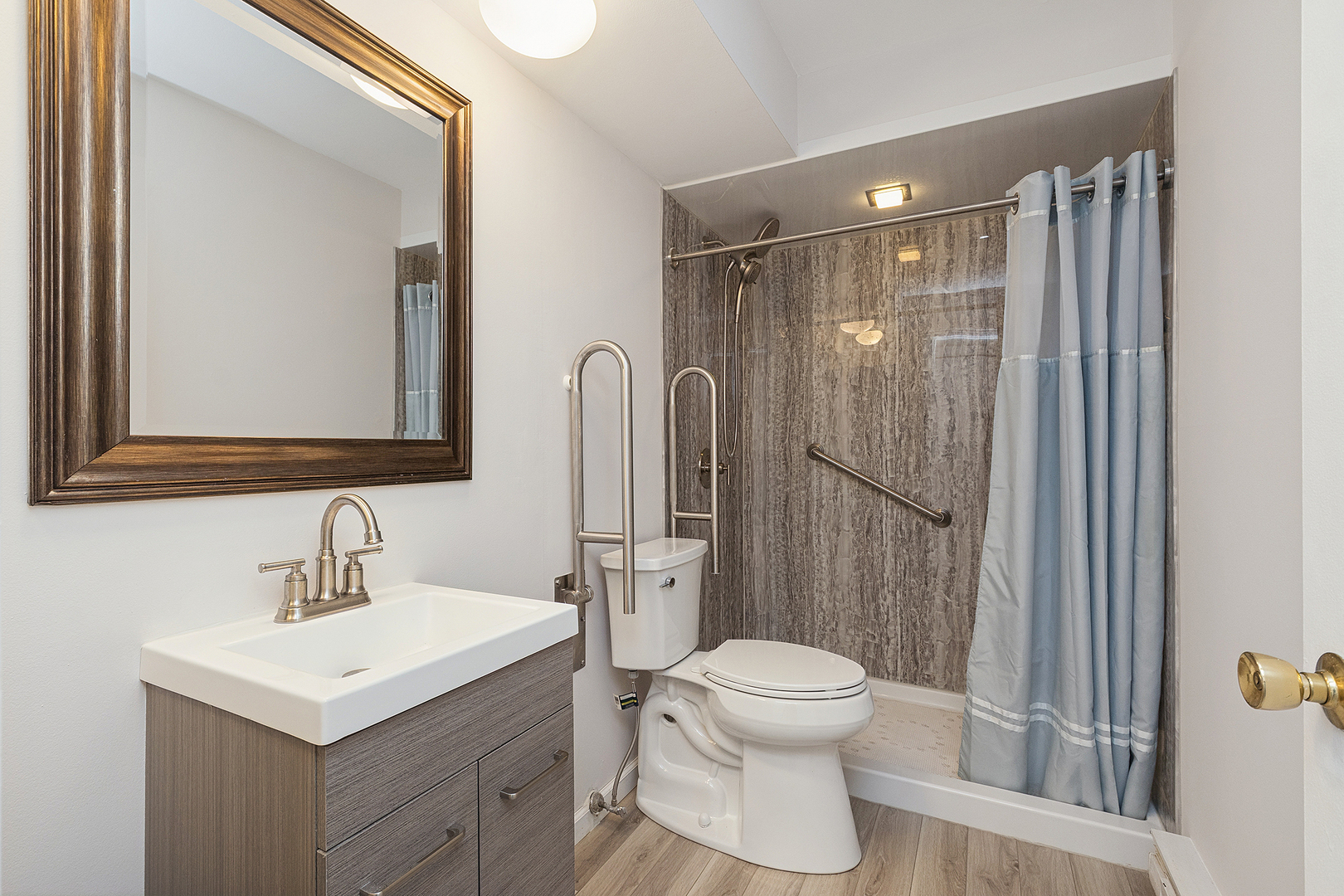 3001 Heritage Drive #106, Joliet, IL 60435