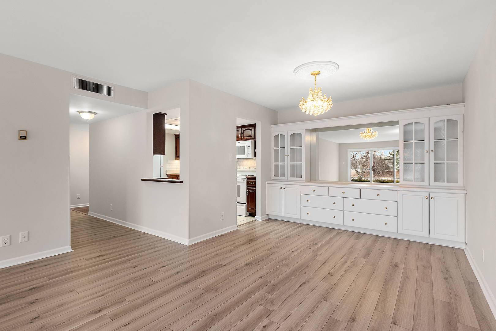 3001 Heritage Drive #106, Joliet, IL 60435