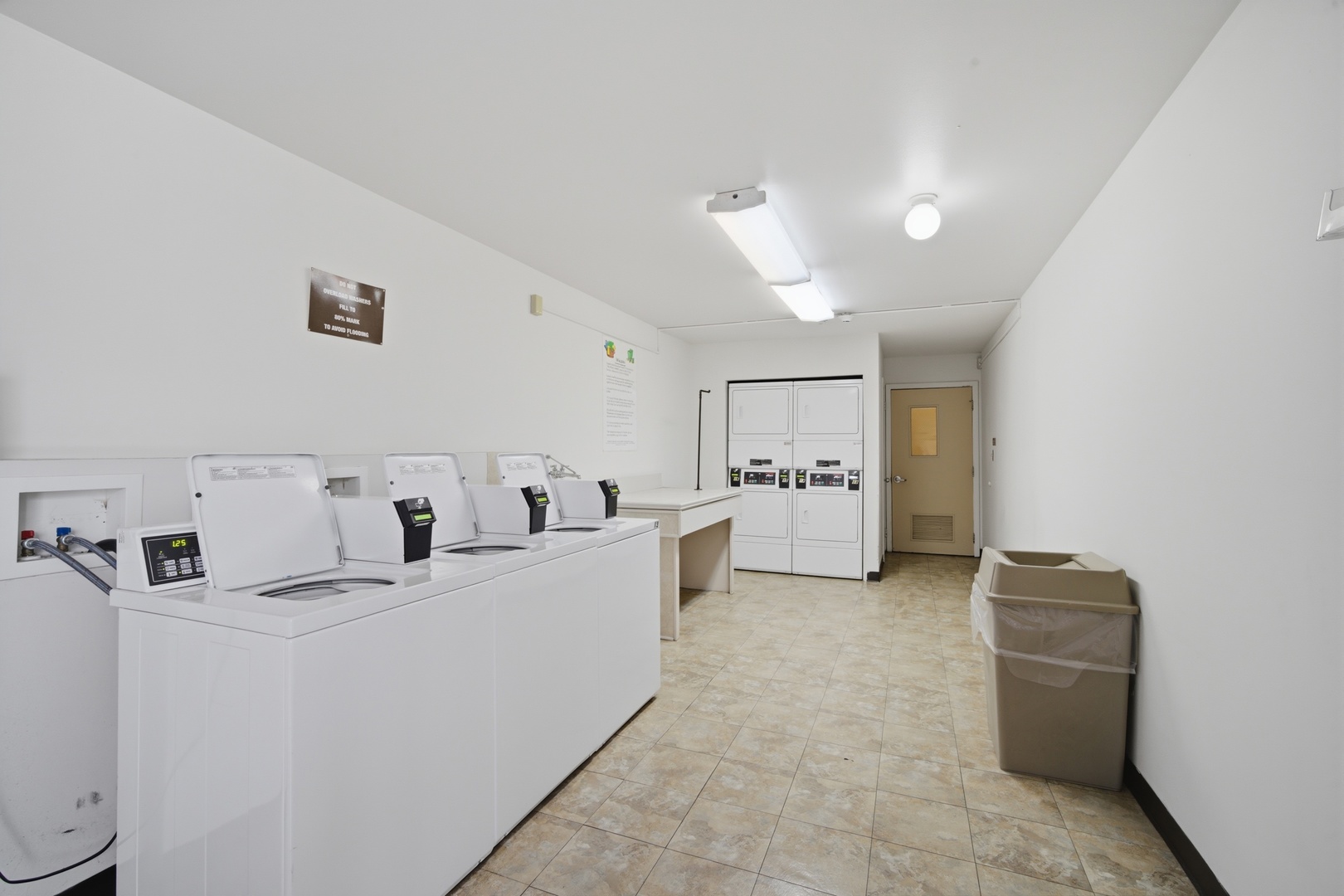 1926 Prairie Square #313, Schaumburg, IL 60173