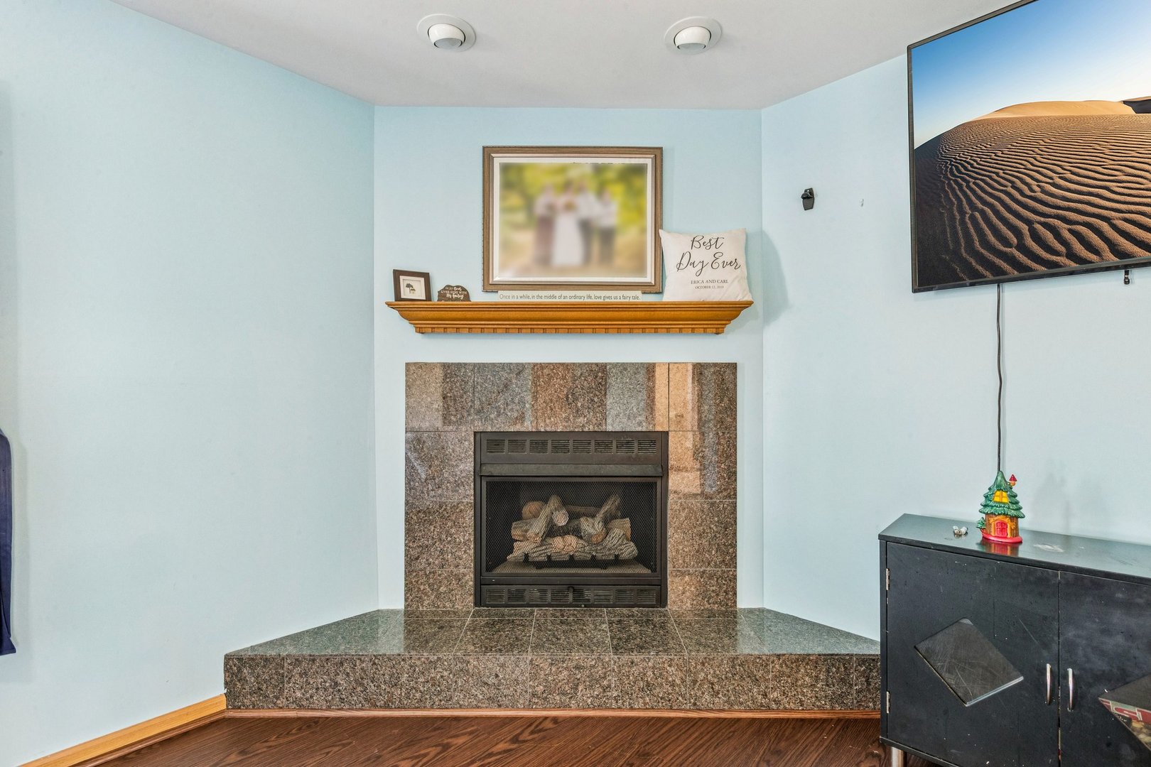 43144 N Lake Avenue, Antioch, IL 60002