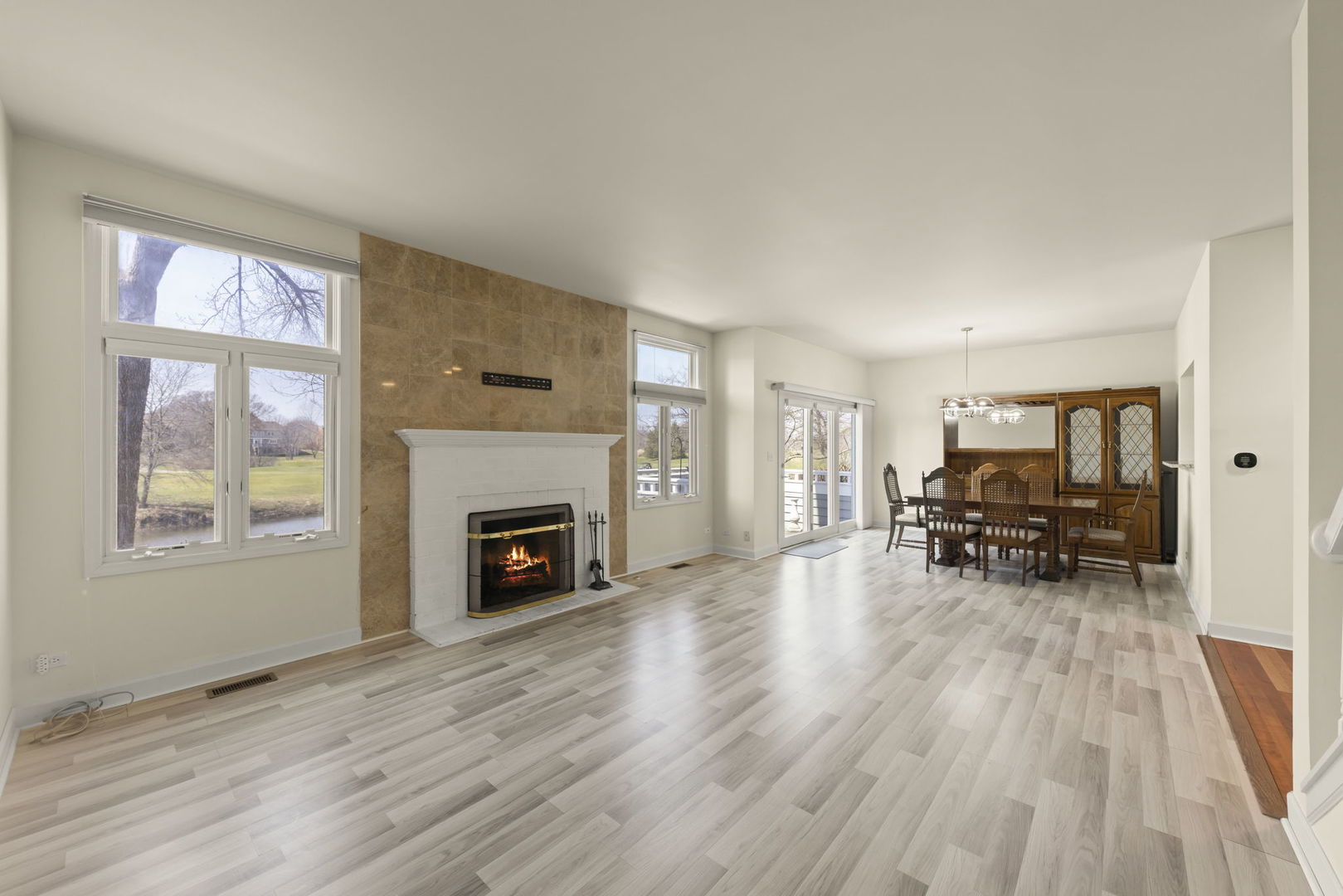 17 Mashie Court, Woodridge, IL 60517