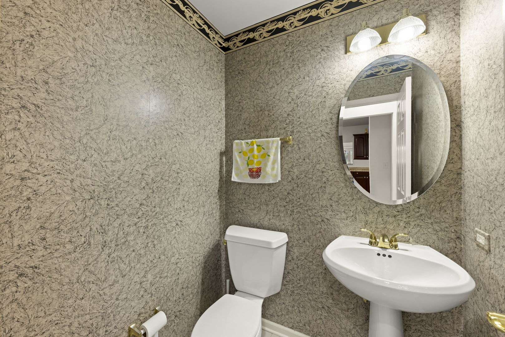 17 Mashie Court, Woodridge, IL 60517