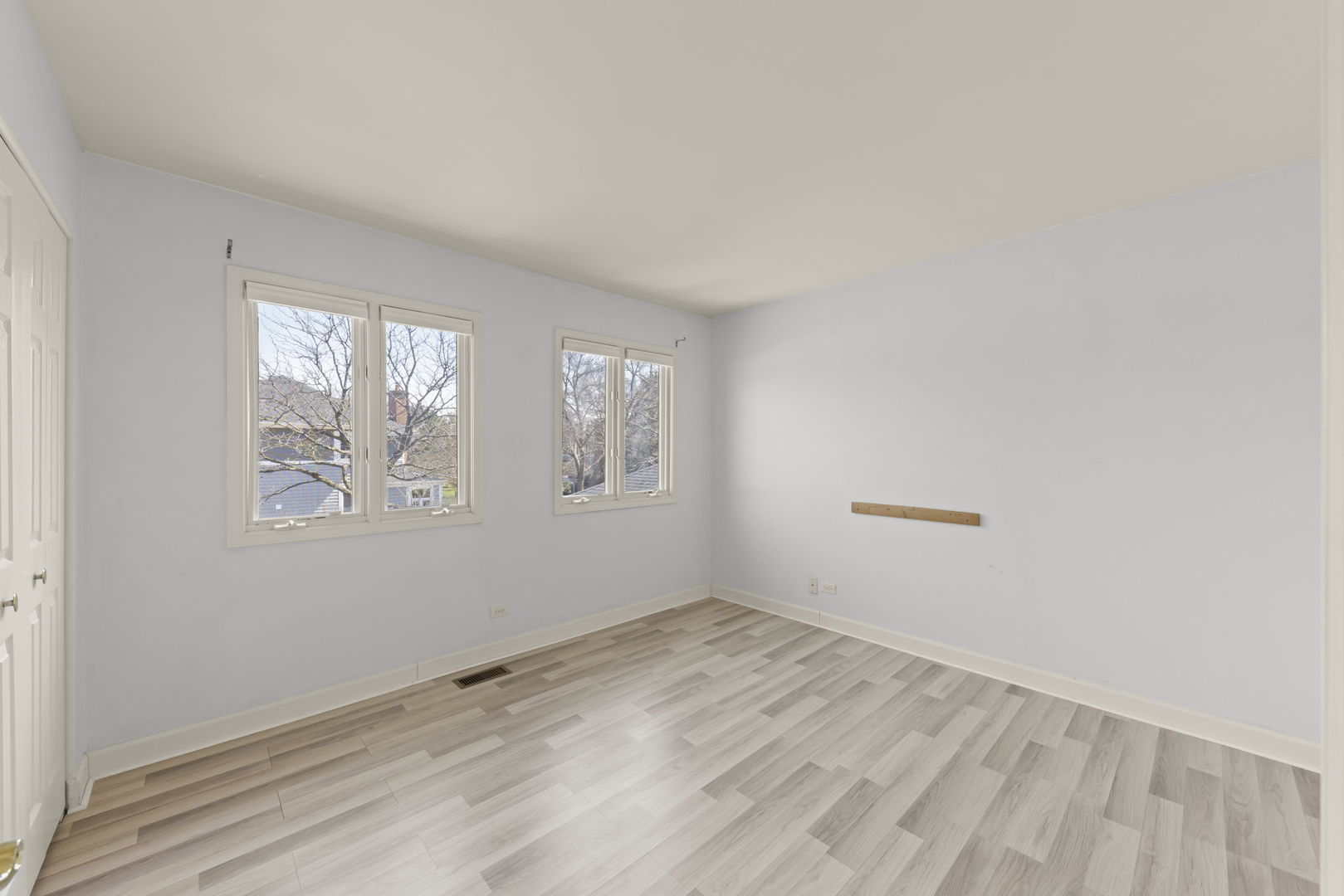 17 Mashie Court, Woodridge, IL 60517