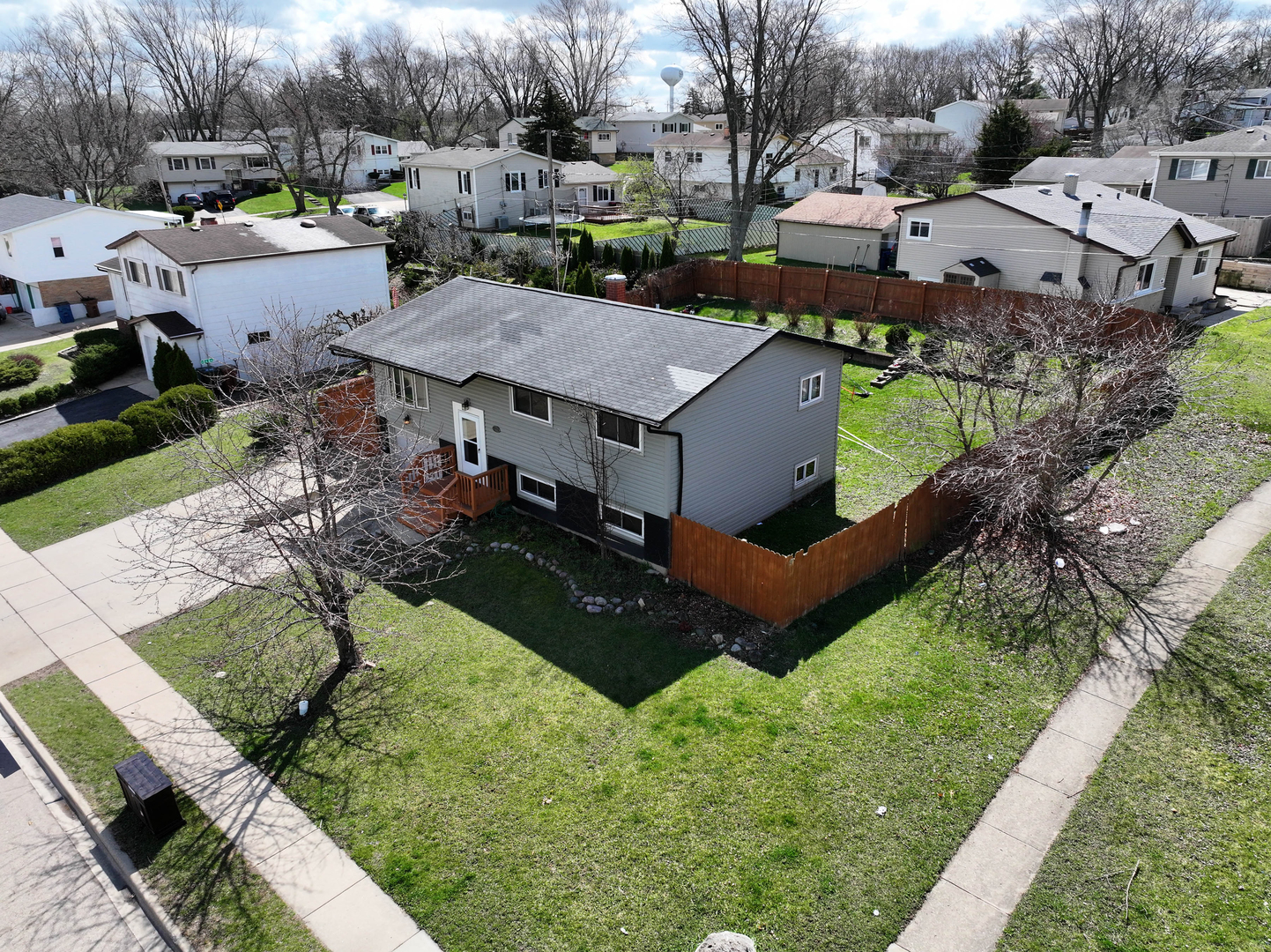 643 Armitage Avenue, Glendale Heights, IL 60139