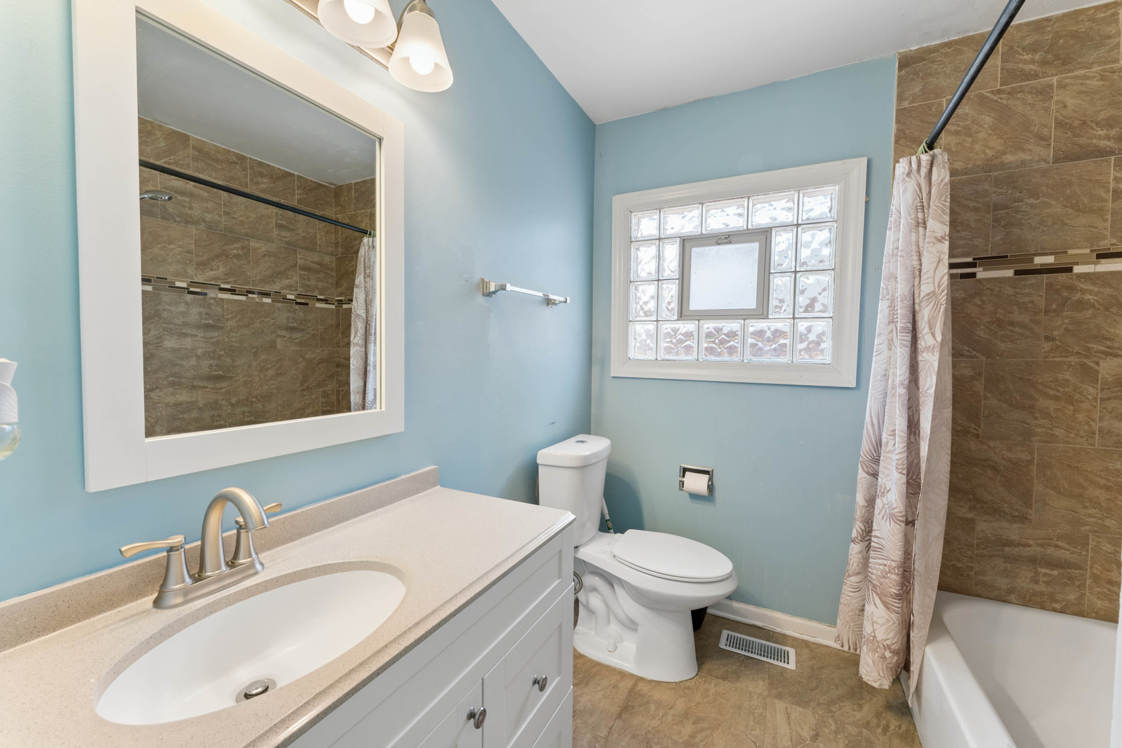 643 Armitage Avenue, Glendale Heights, IL 60139