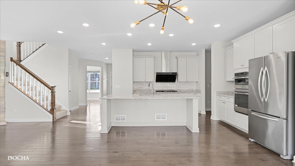 5020 Christa Court, Naperville, IL 60564