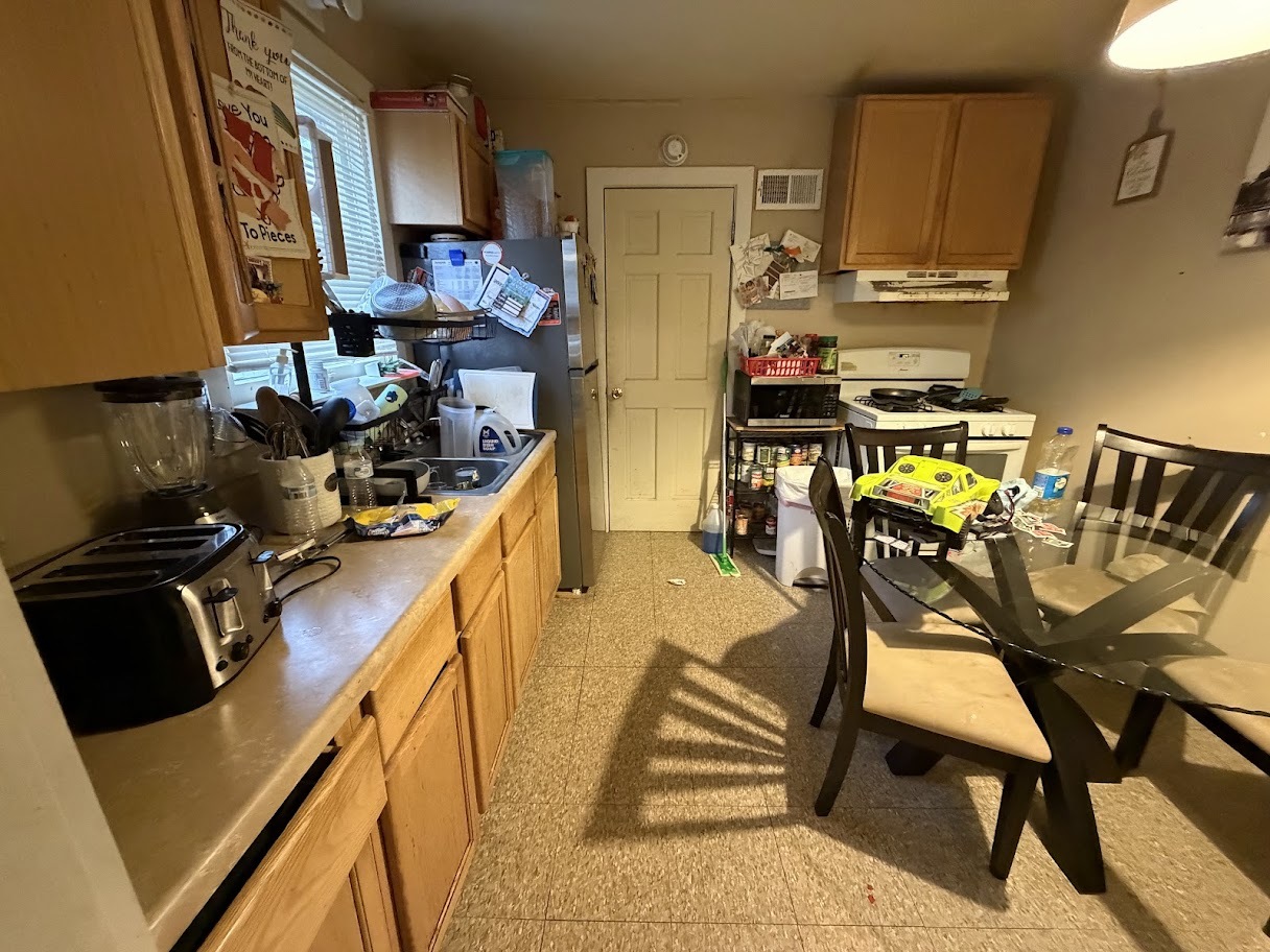 322 Bellevue Drive, Round Lake Park, IL 60073