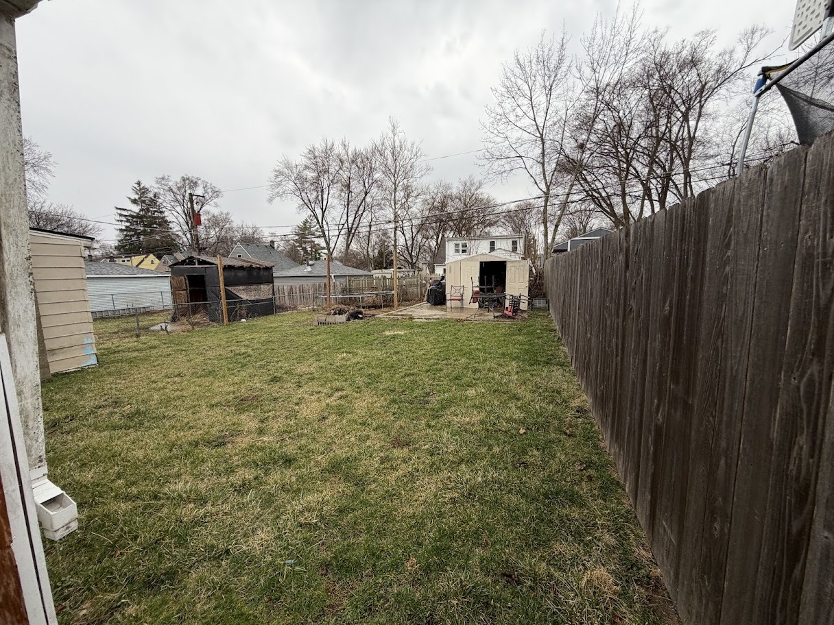 322 Bellevue Drive, Round Lake Park, IL 60073