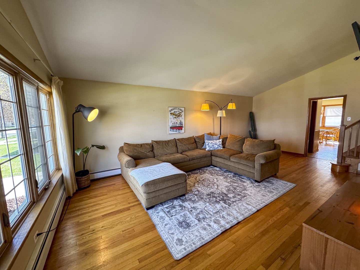 10824 Laporte Avenue, Oak Lawn, IL 60453
