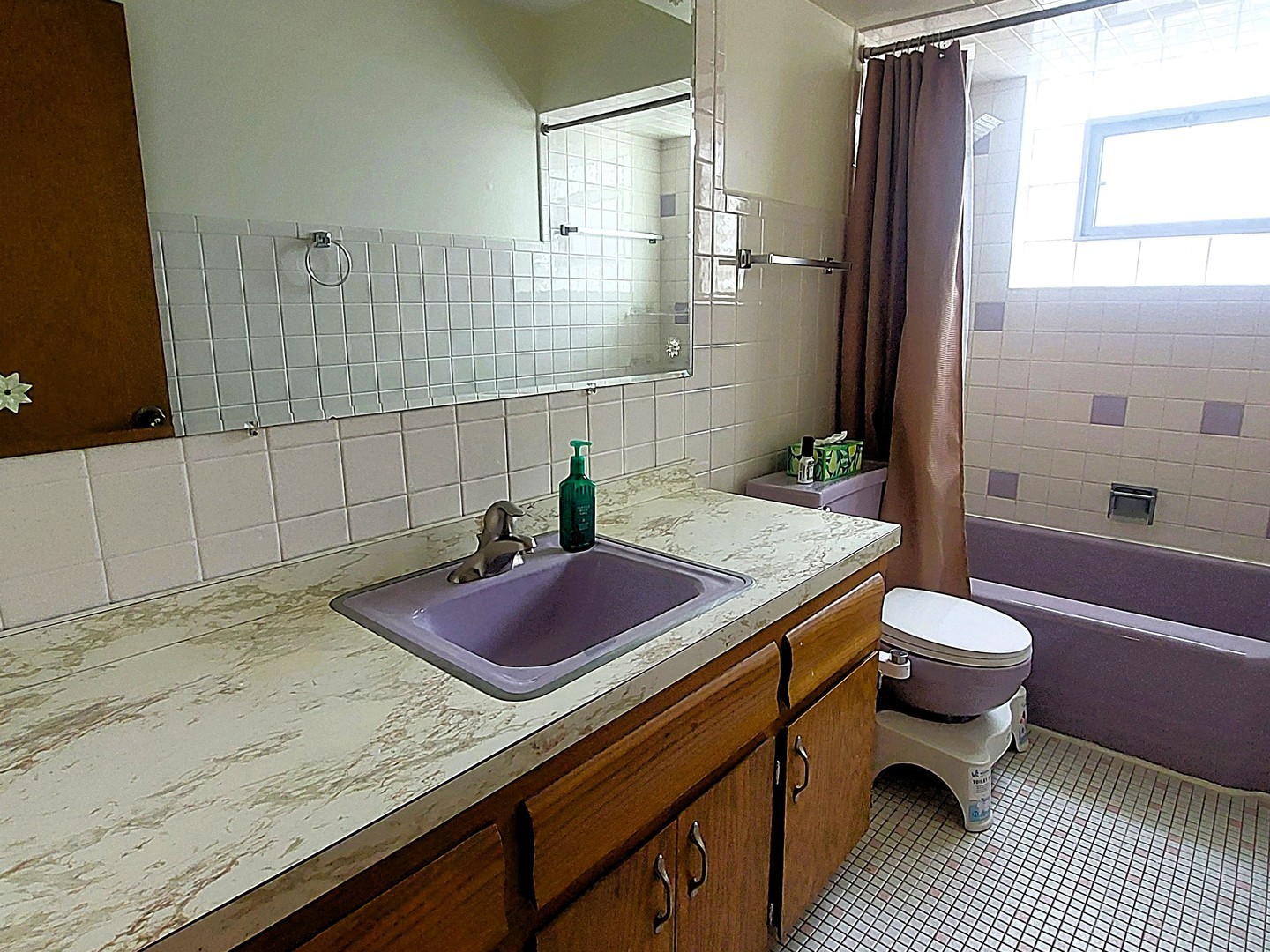 10824 Laporte Avenue, Oak Lawn, IL 60453