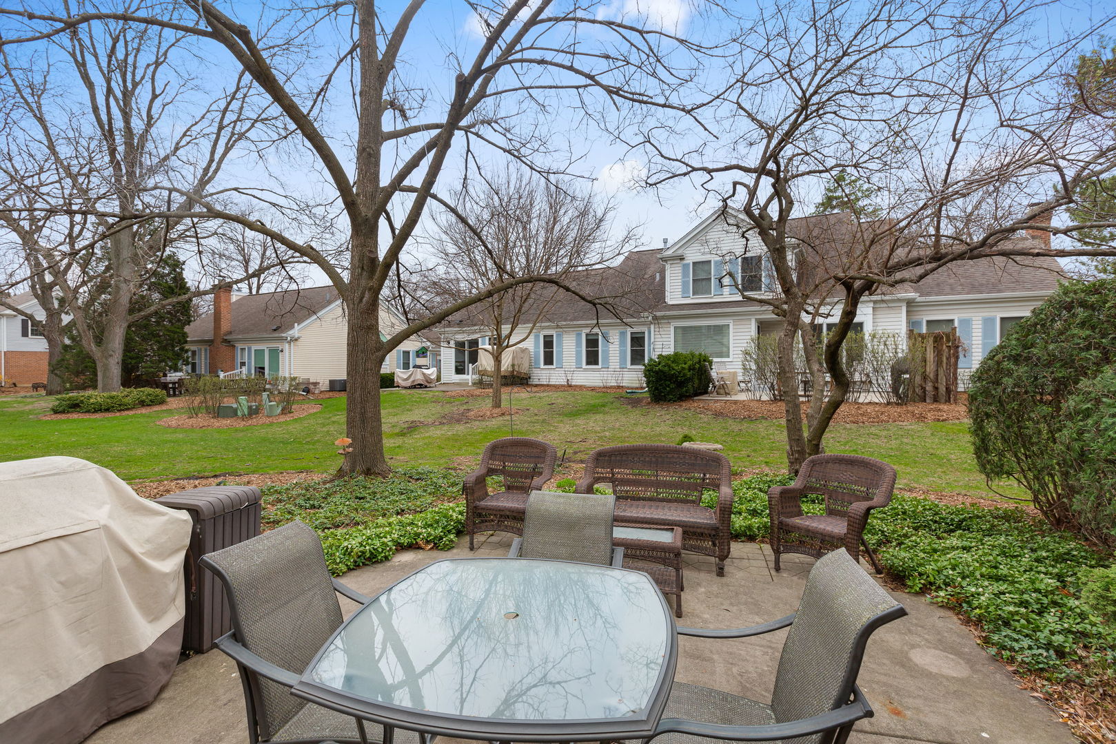803 Willow Hills Lane, Prospect Heights, IL 60070