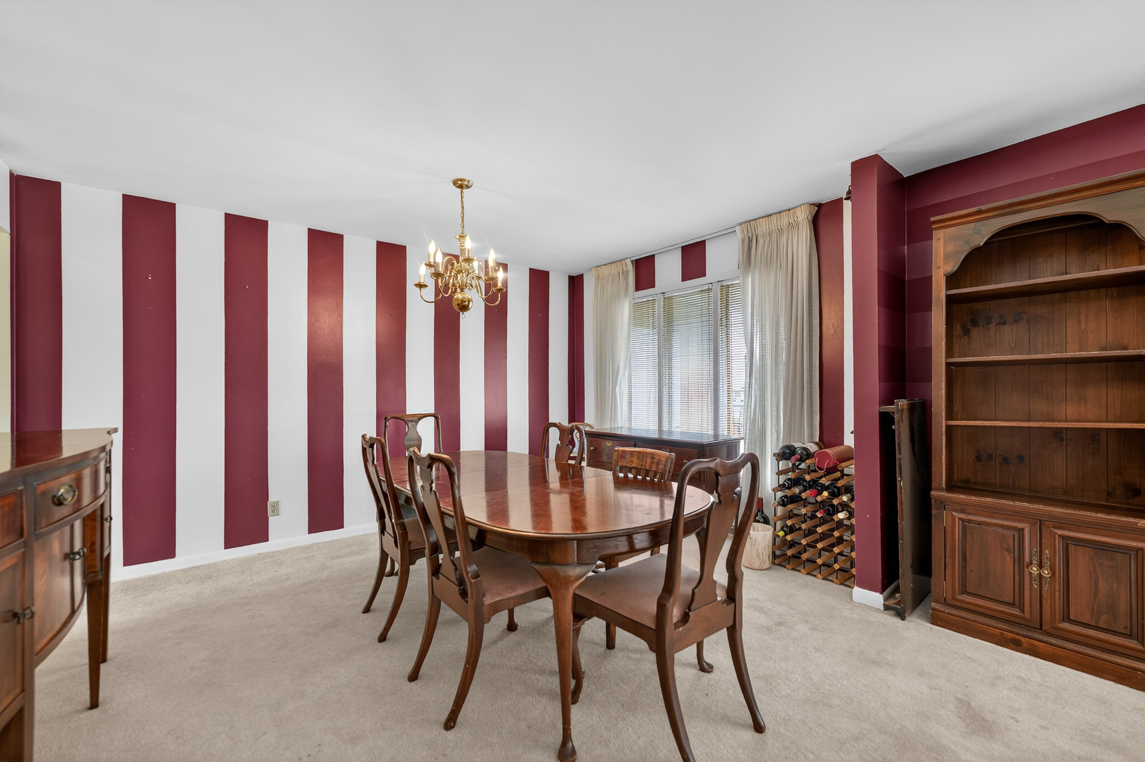 103 Stoney Creek Road, DeKalb, IL 60115