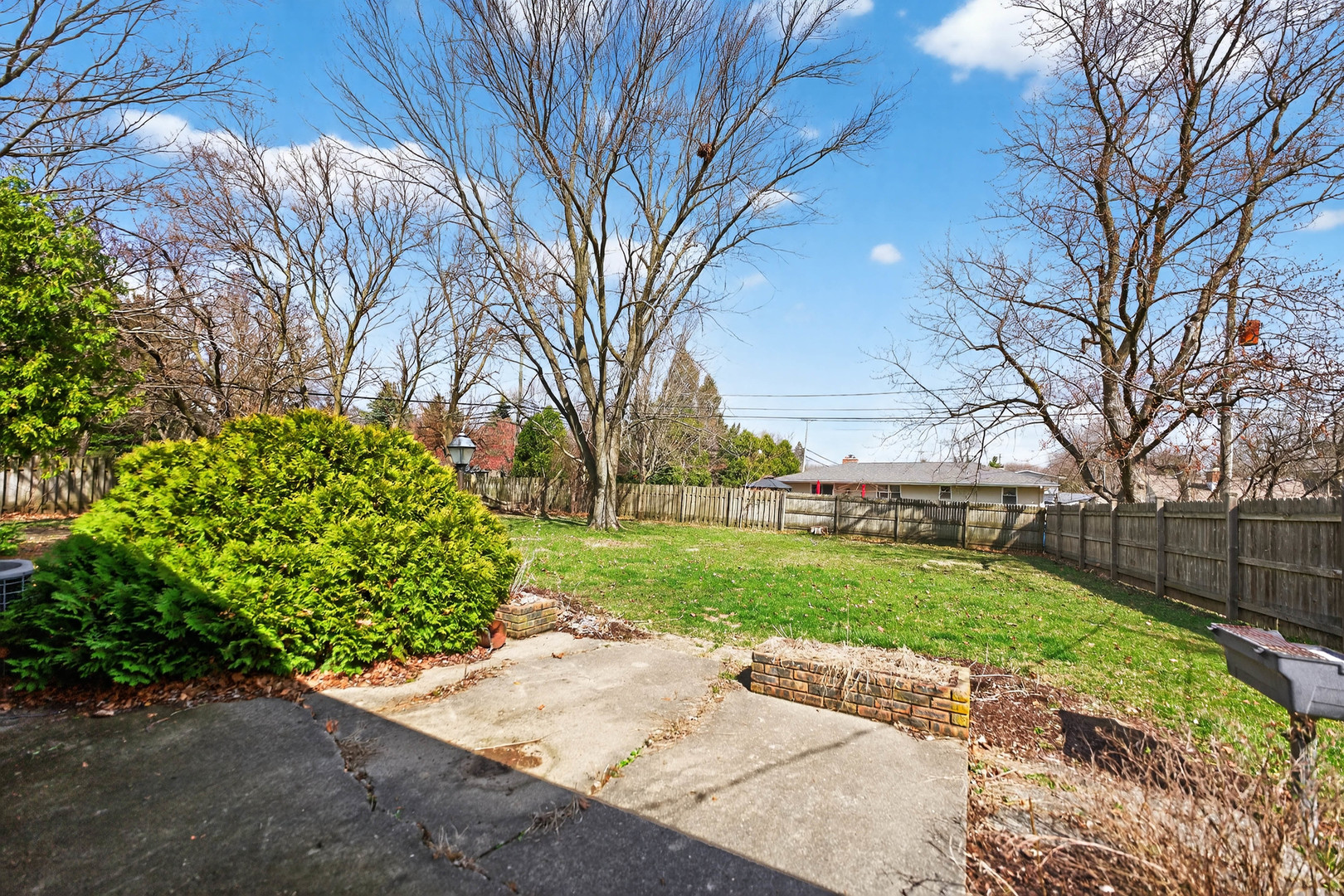 103 Stoney Creek Road, DeKalb, IL 60115