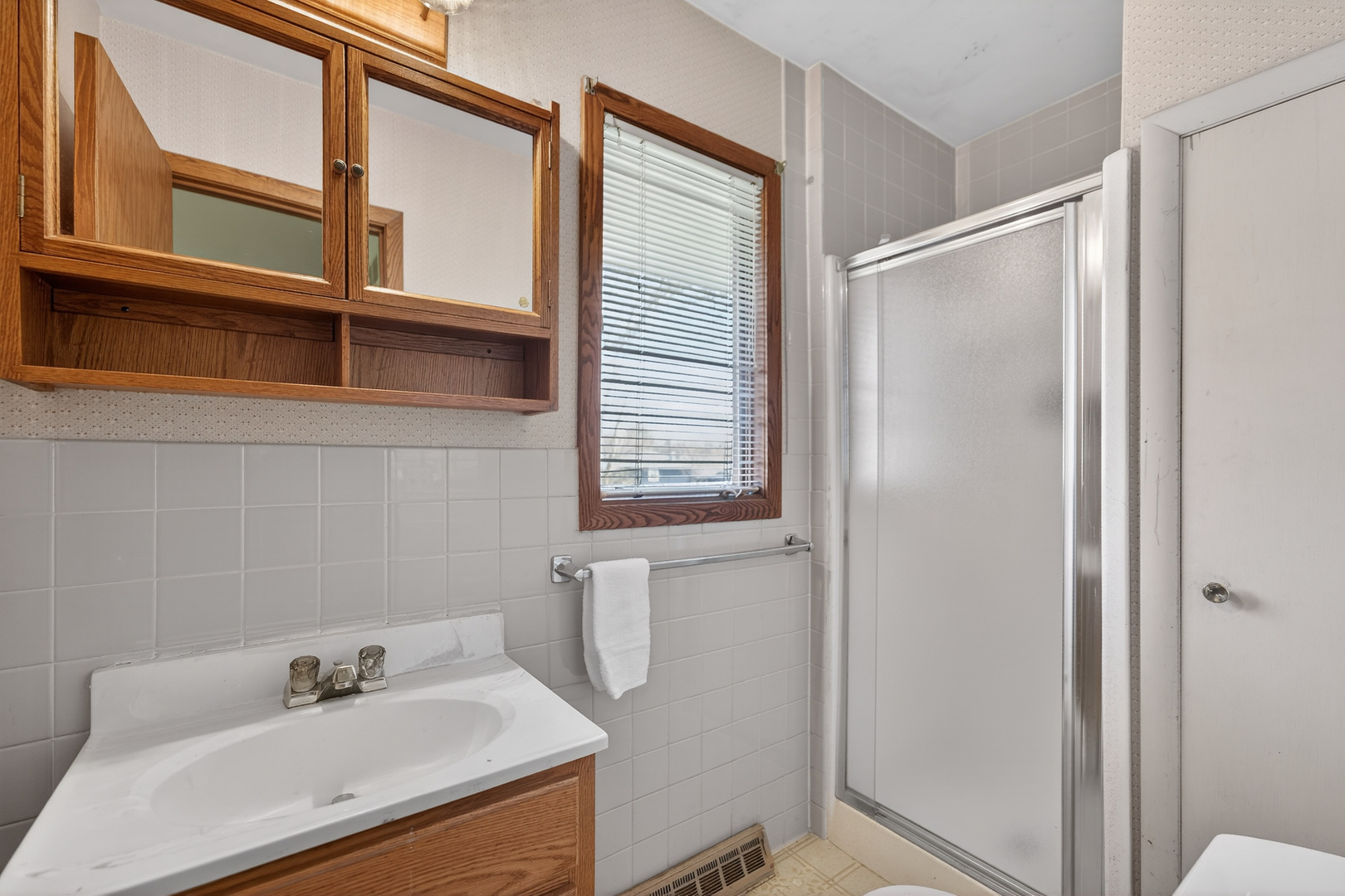 103 Stoney Creek Road, DeKalb, IL 60115