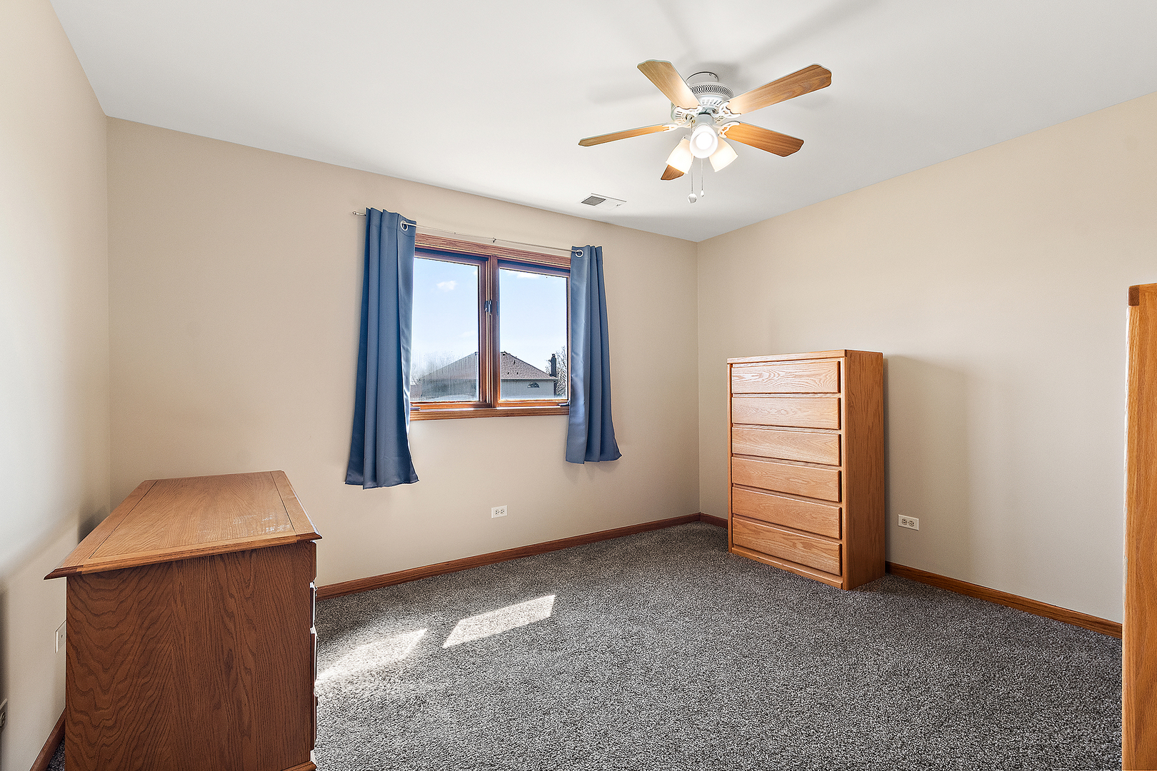 8819 Glenshire Street, Tinley Park, IL 60487