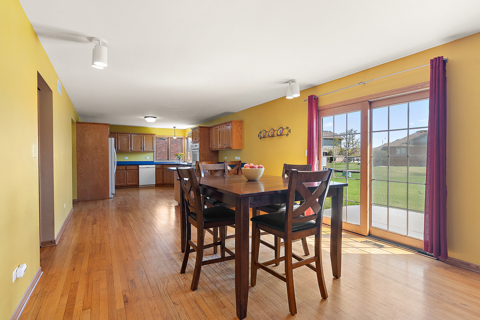 8819 Glenshire Street, Tinley Park, IL 60487