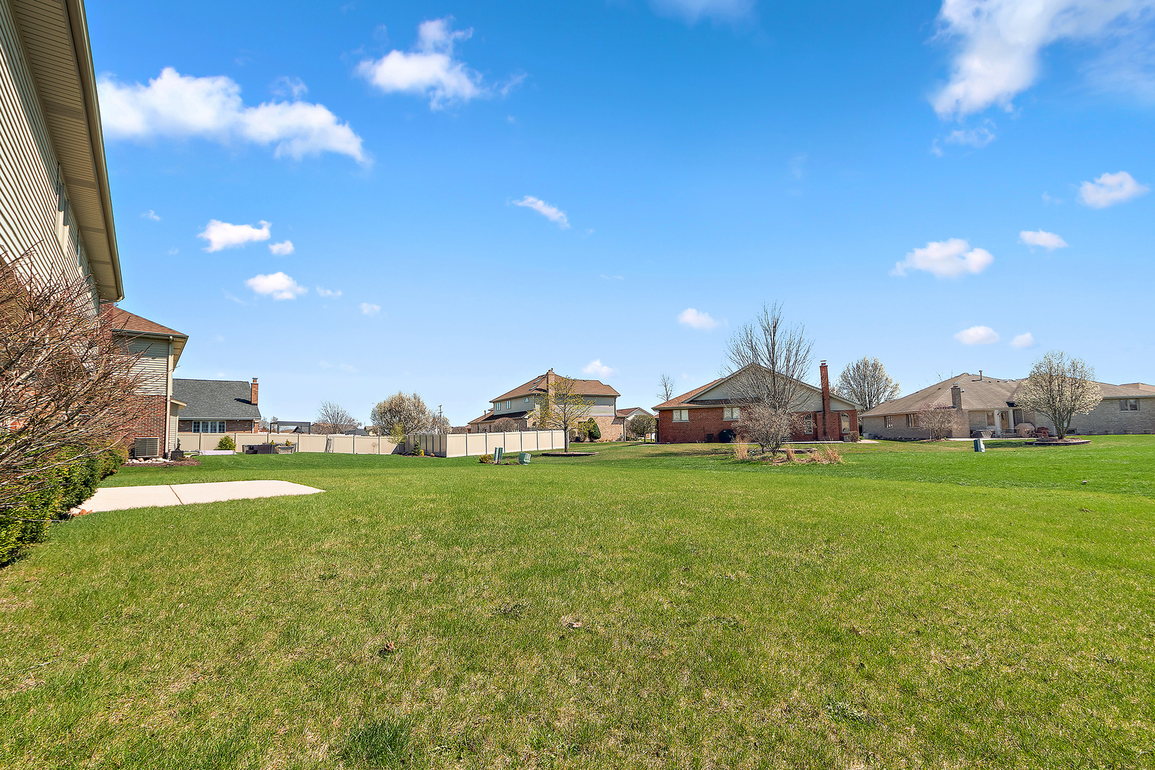 8819 Glenshire Street, Tinley Park, IL 60487