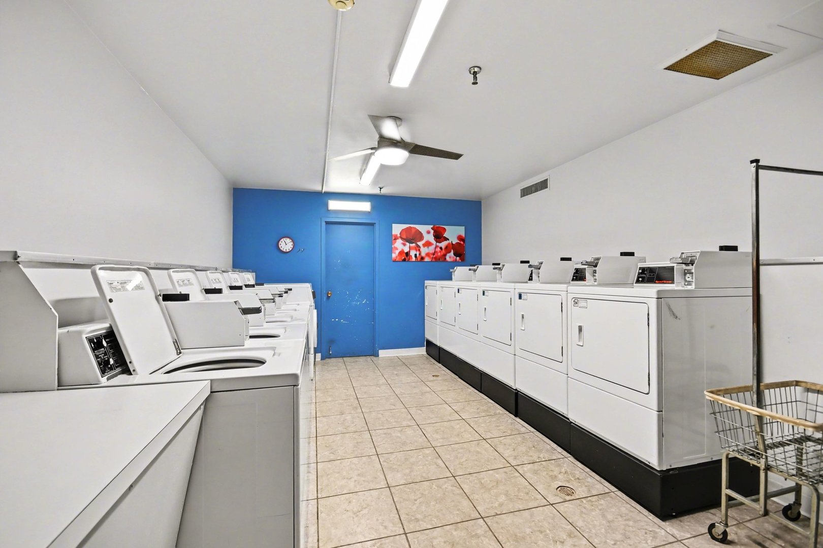 700 Wellington Avenue #504, Elk Grove Village, IL 60007