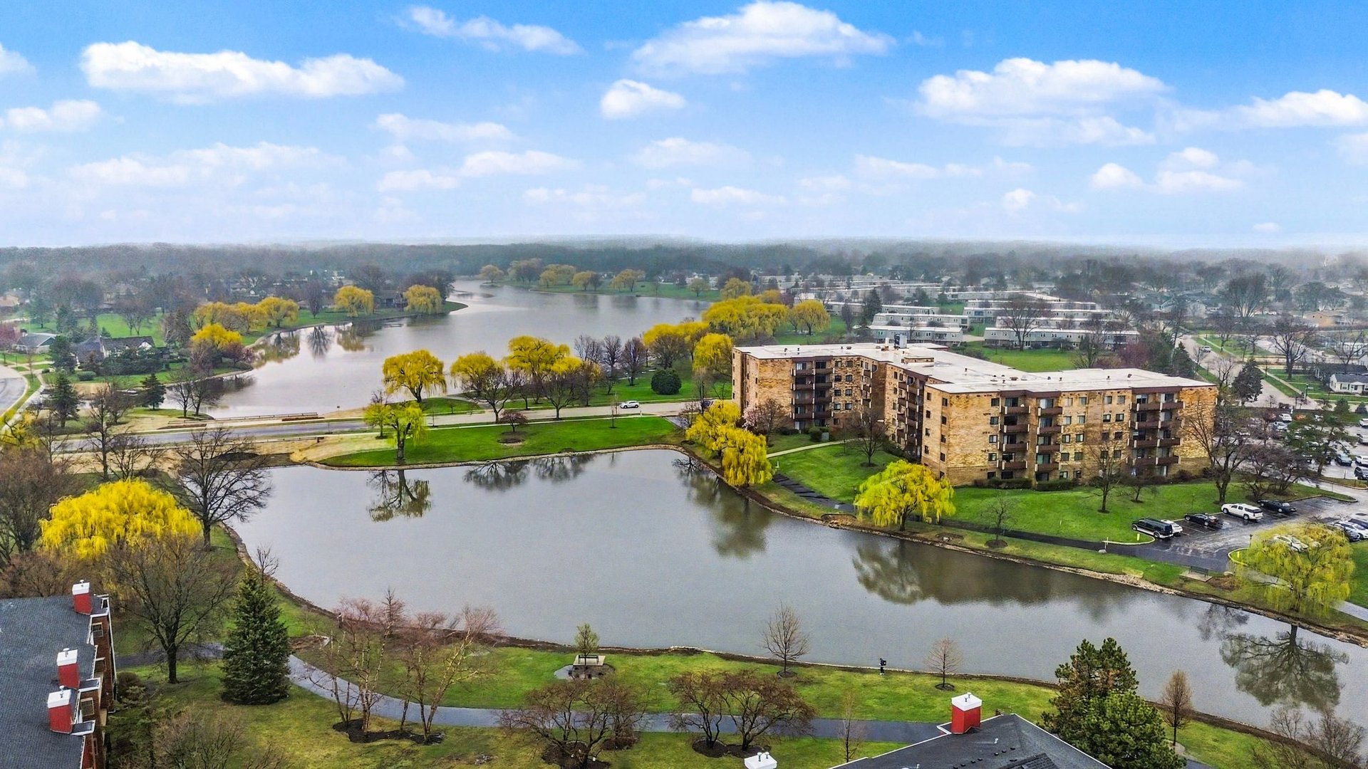 700 Wellington Avenue #504, Elk Grove Village, IL 60007