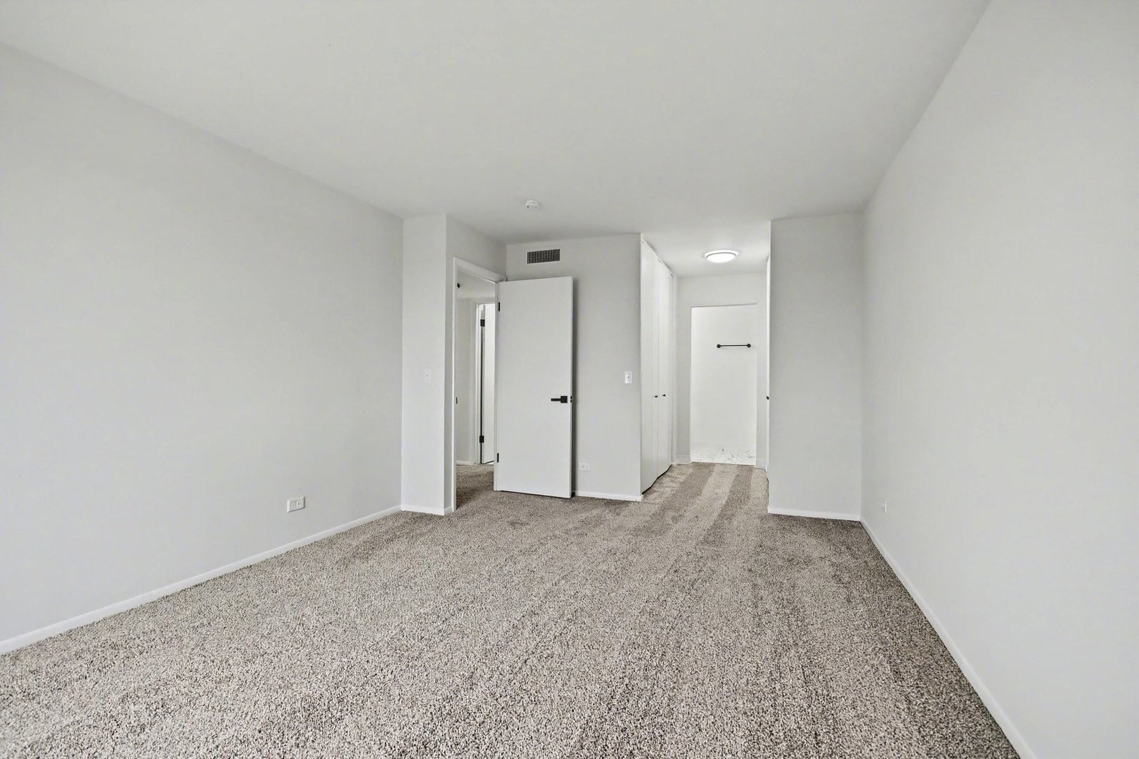 700 Wellington Avenue #504, Elk Grove Village, IL 60007