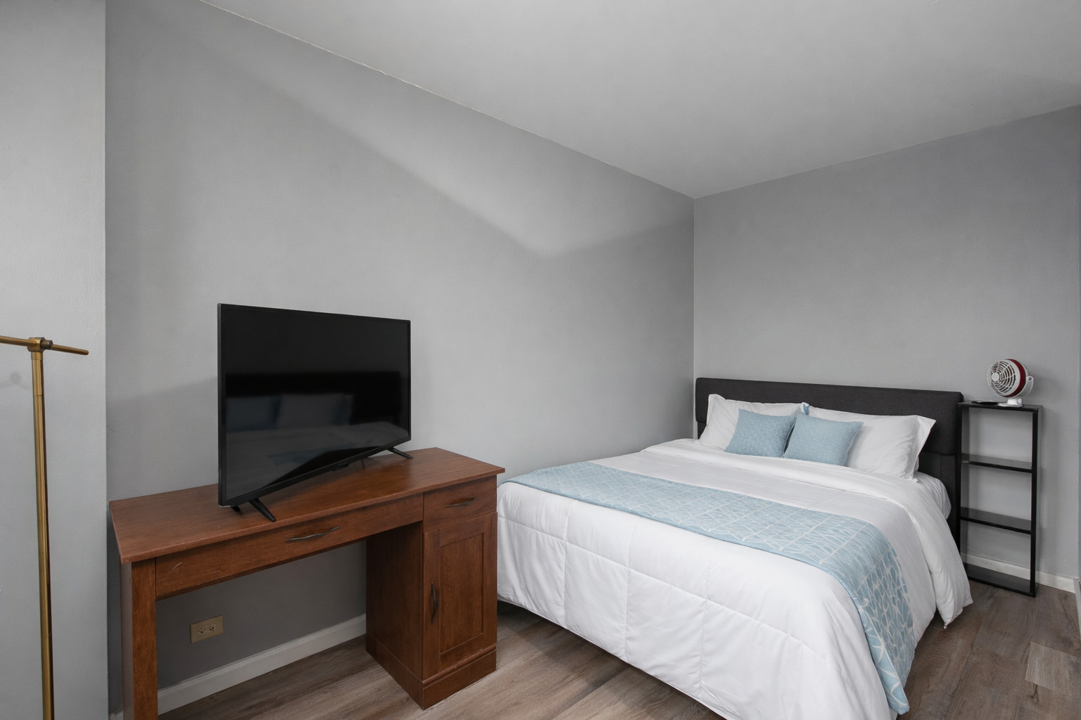 1 E Scott Street #1412, Chicago, IL 60610