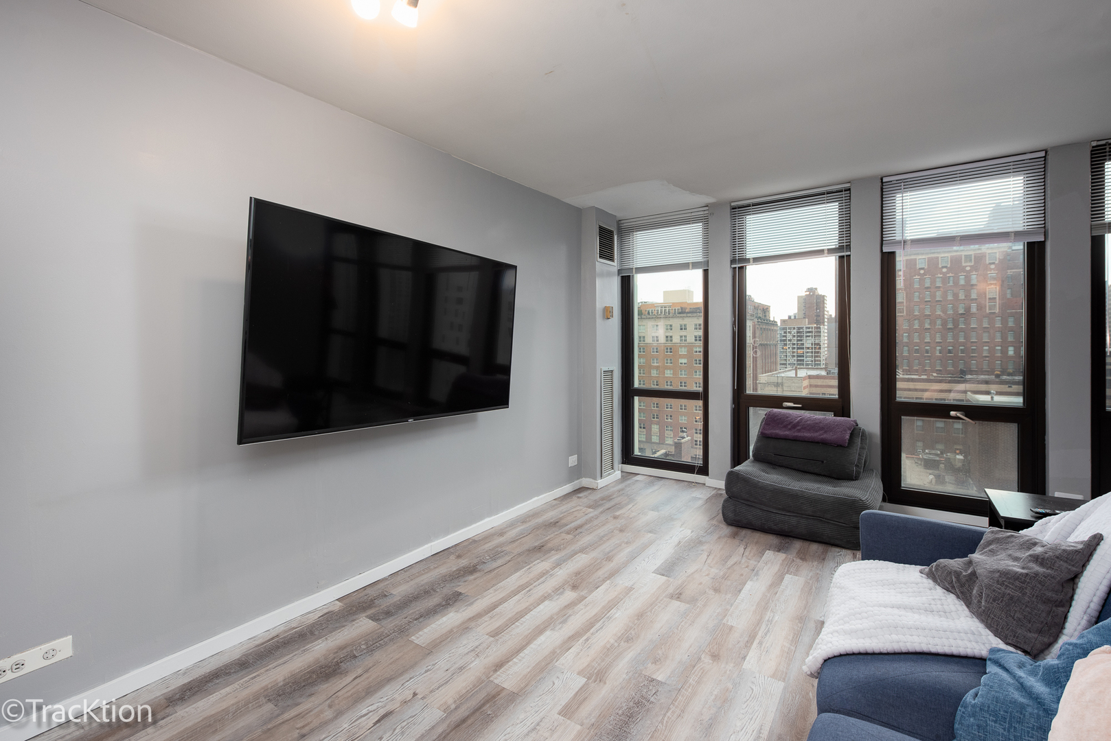 1 E Scott Street #1412, Chicago, IL 60610