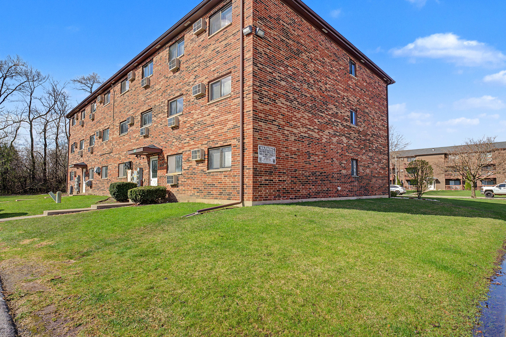 1003 Spruce Street #3B, Glendale Heights, IL 60139
