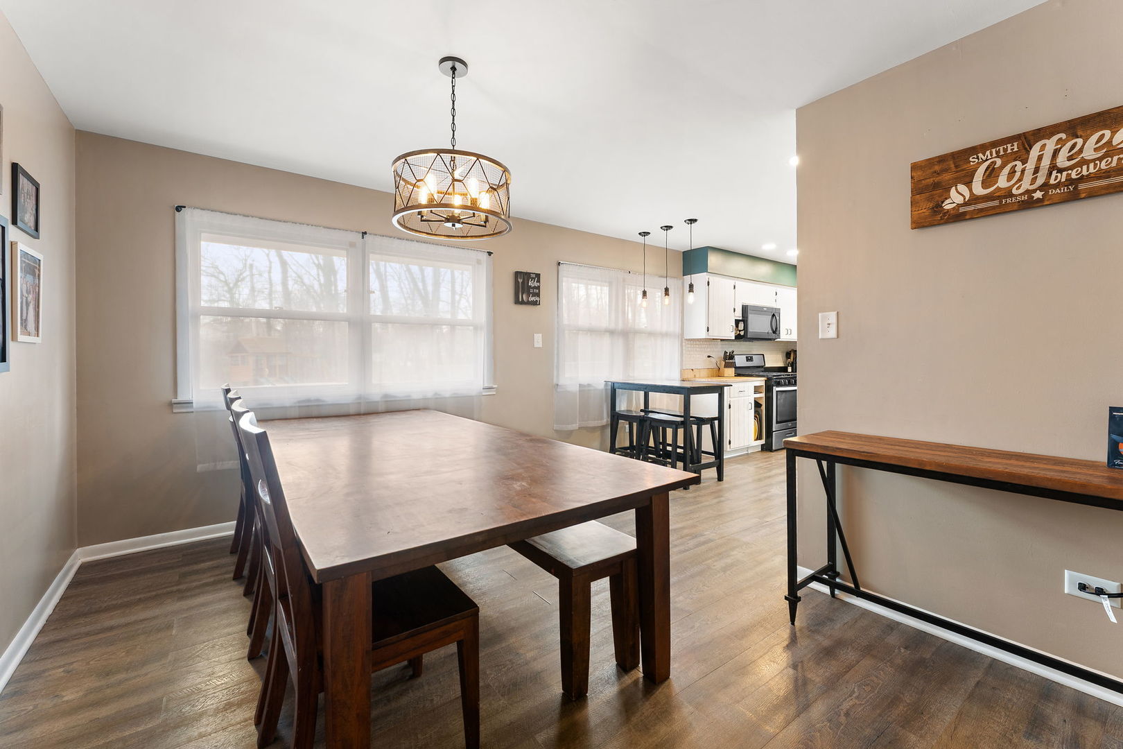 90 Alpine Lane, Crete, IL 60417