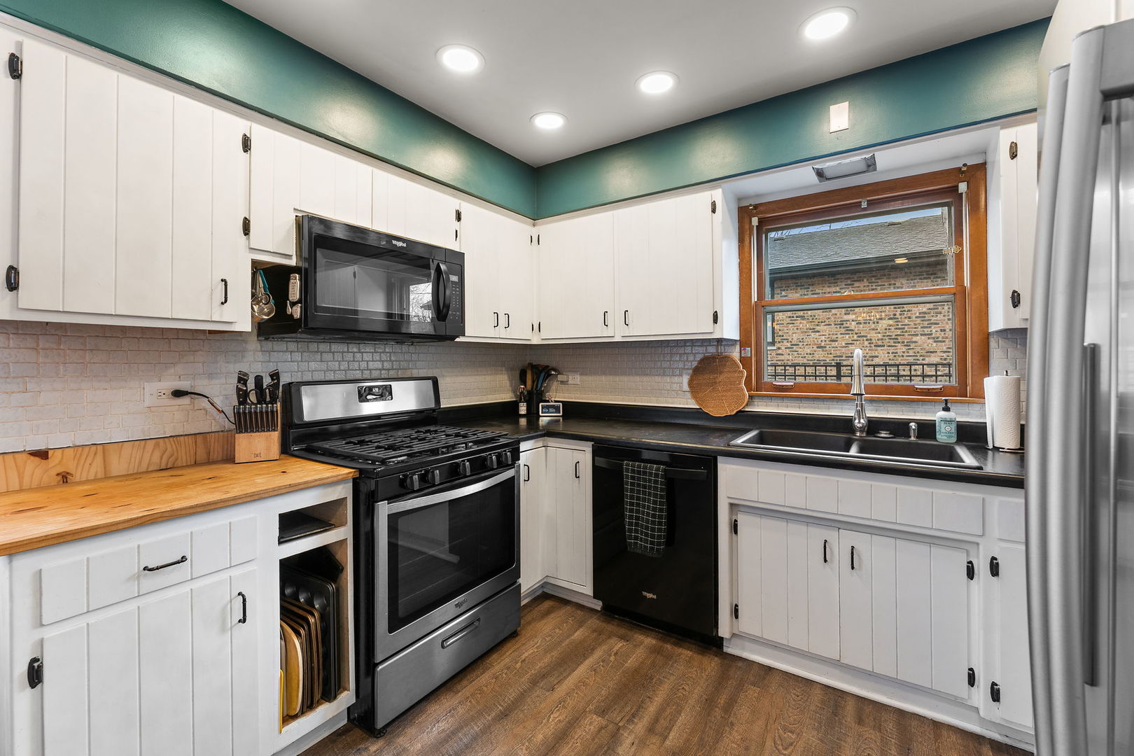 90 Alpine Lane, Crete, IL 60417