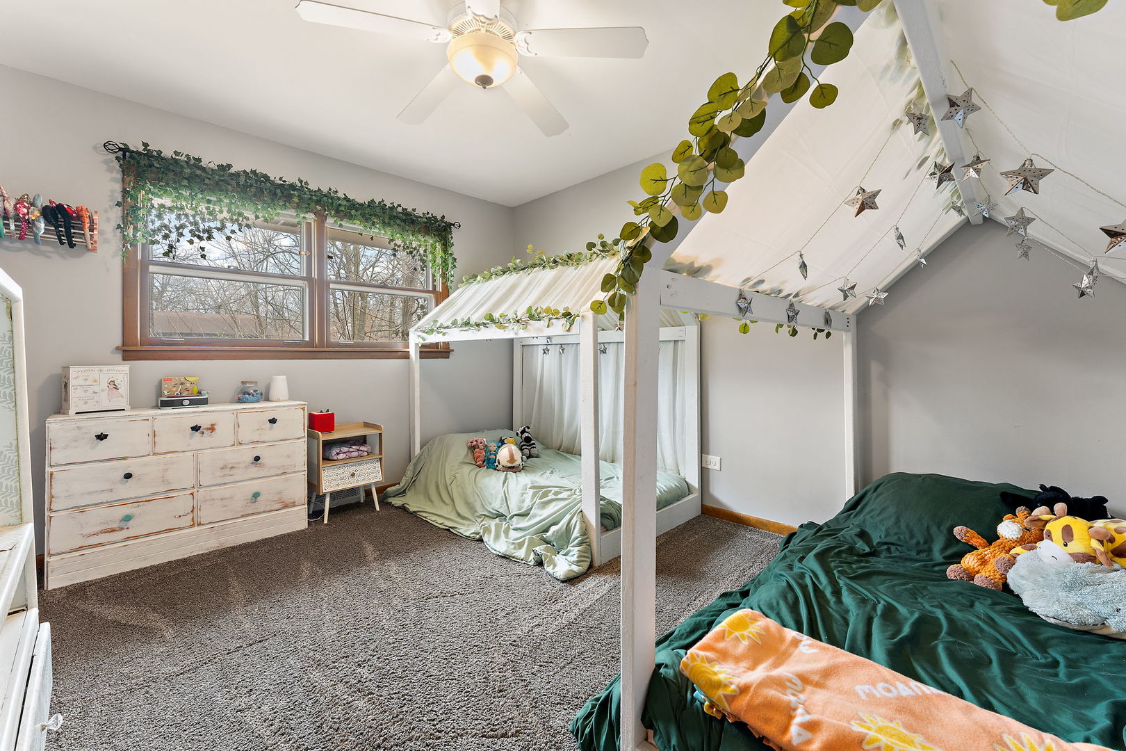 90 Alpine Lane, Crete, IL 60417