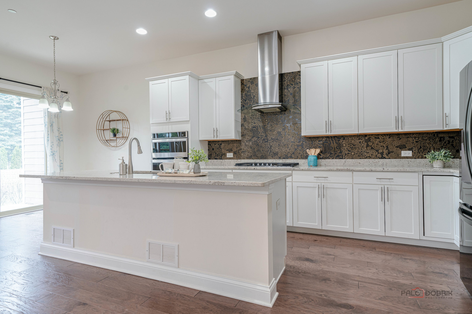 286 Belmont Drive, Lincolnshire, IL 60069