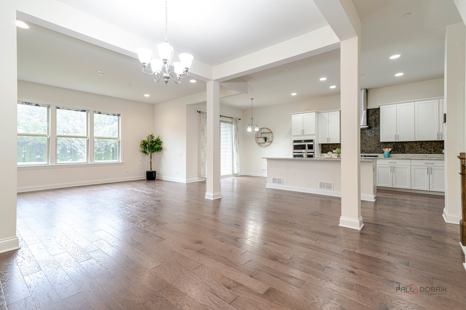 286 Belmont Drive, Lincolnshire, IL 60069