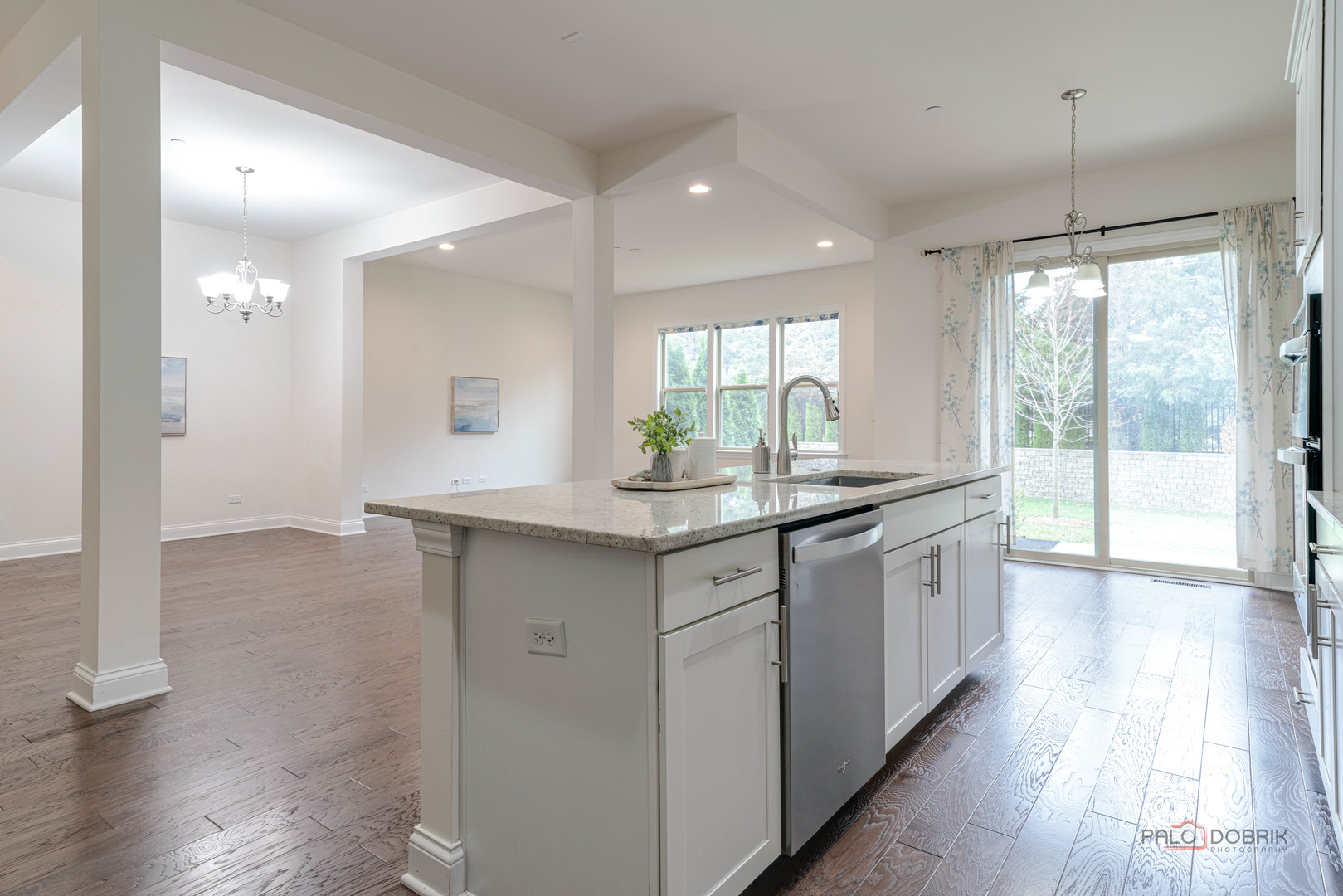 286 Belmont Drive, Lincolnshire, IL 60069