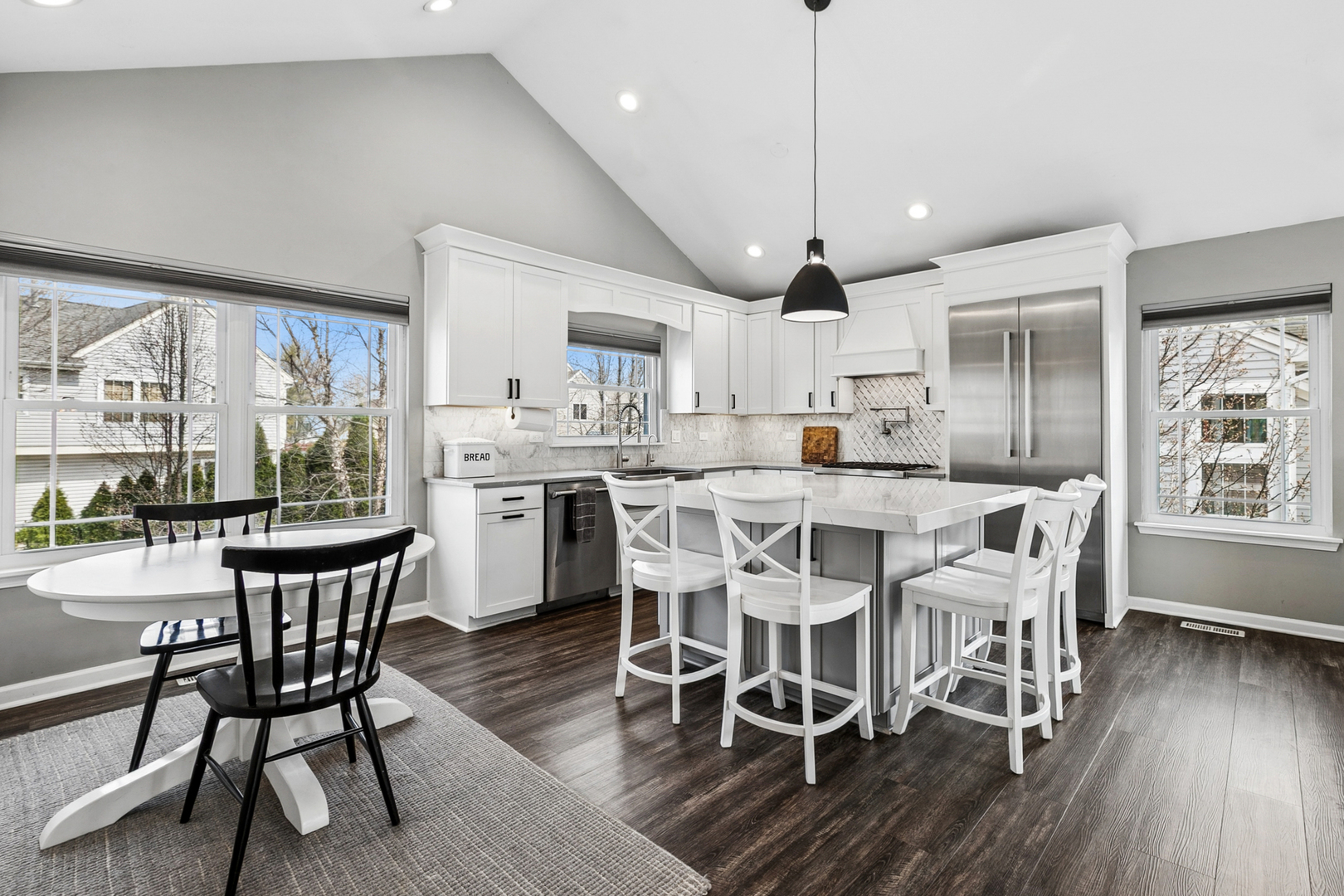 224 Penny Lane, Grayslake, IL 60030