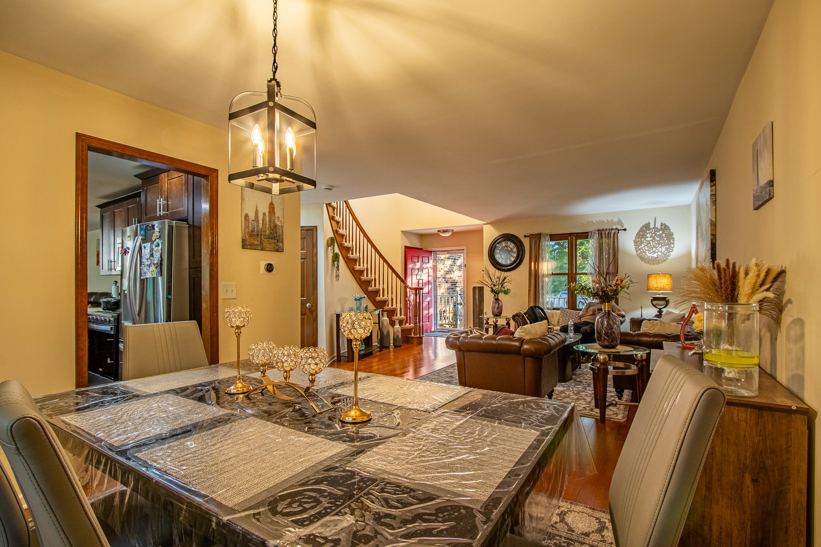 1201 Pinetree Lane, Bartlett, IL 60103