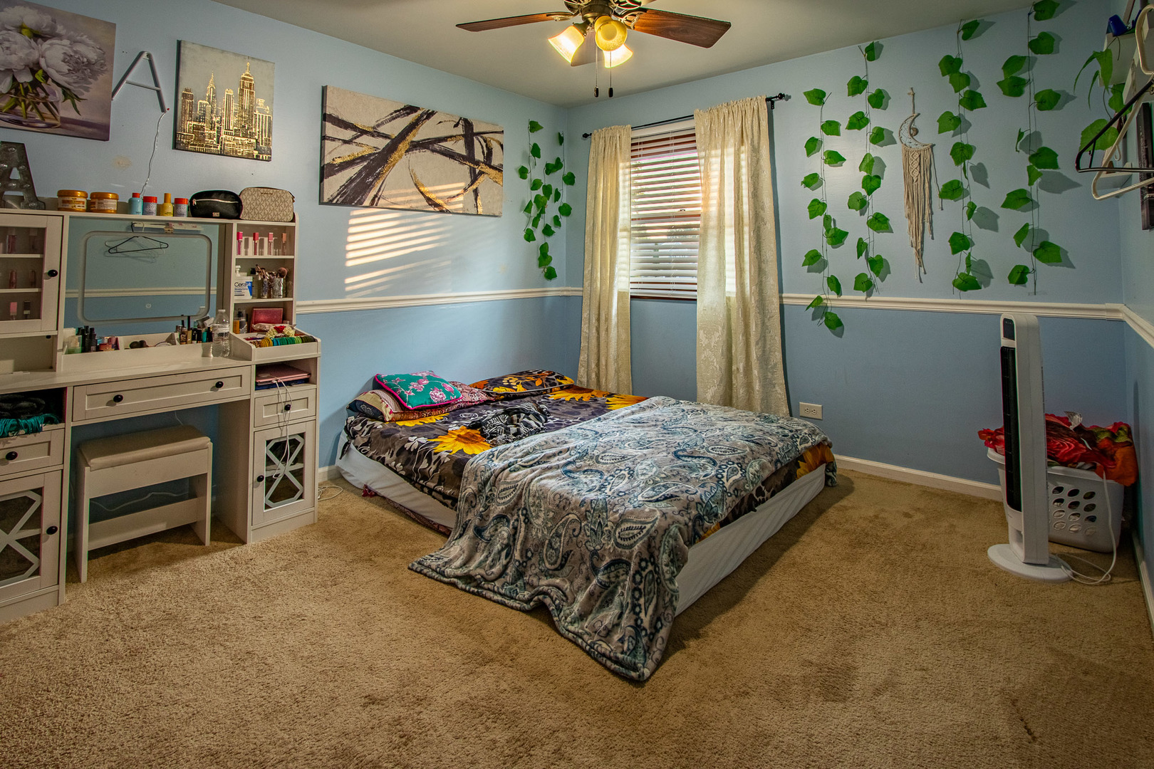 1201 Pinetree Lane, Bartlett, IL 60103