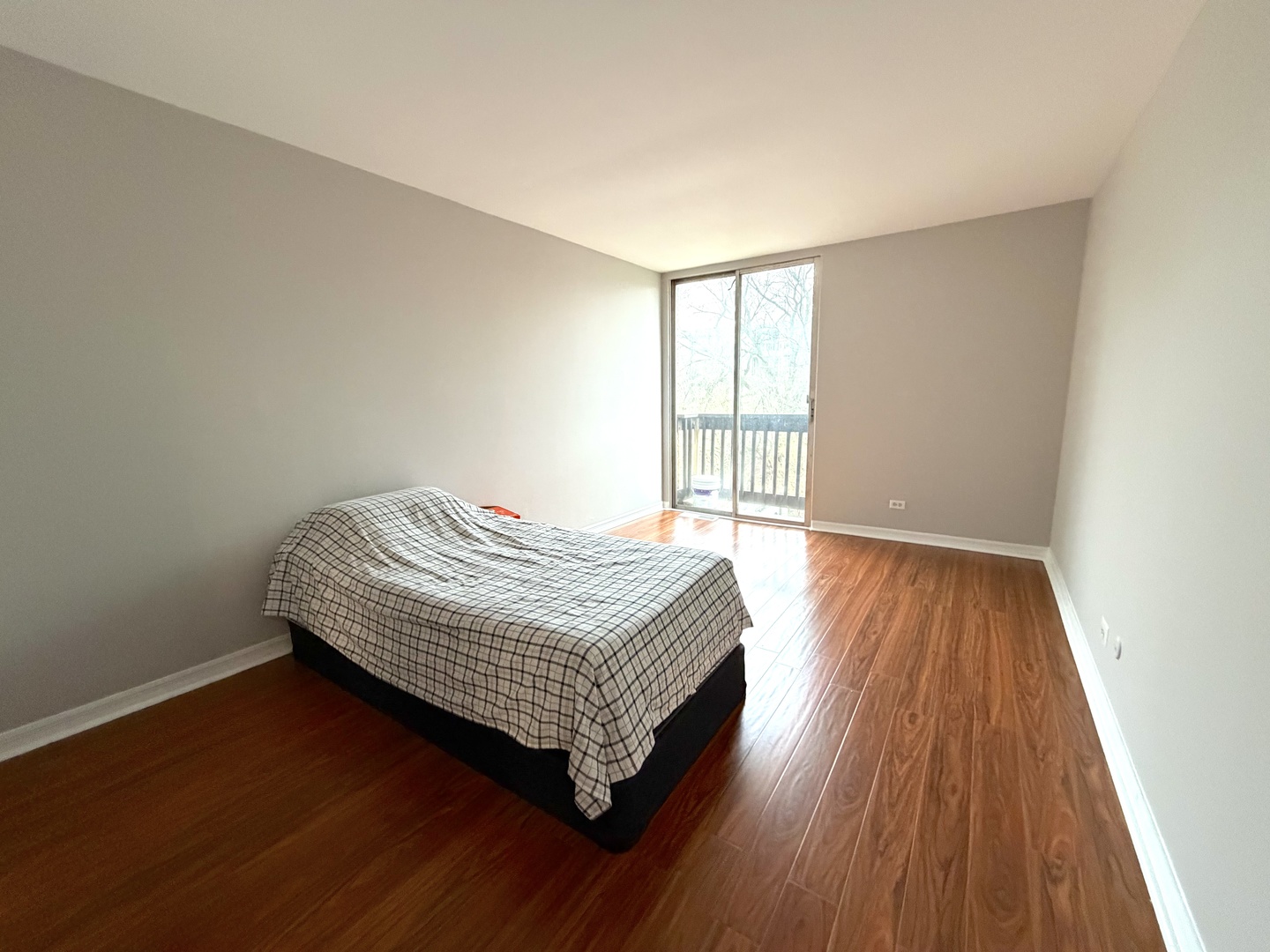 5500 Hillcrest Lane #3A, Lisle, IL 60532