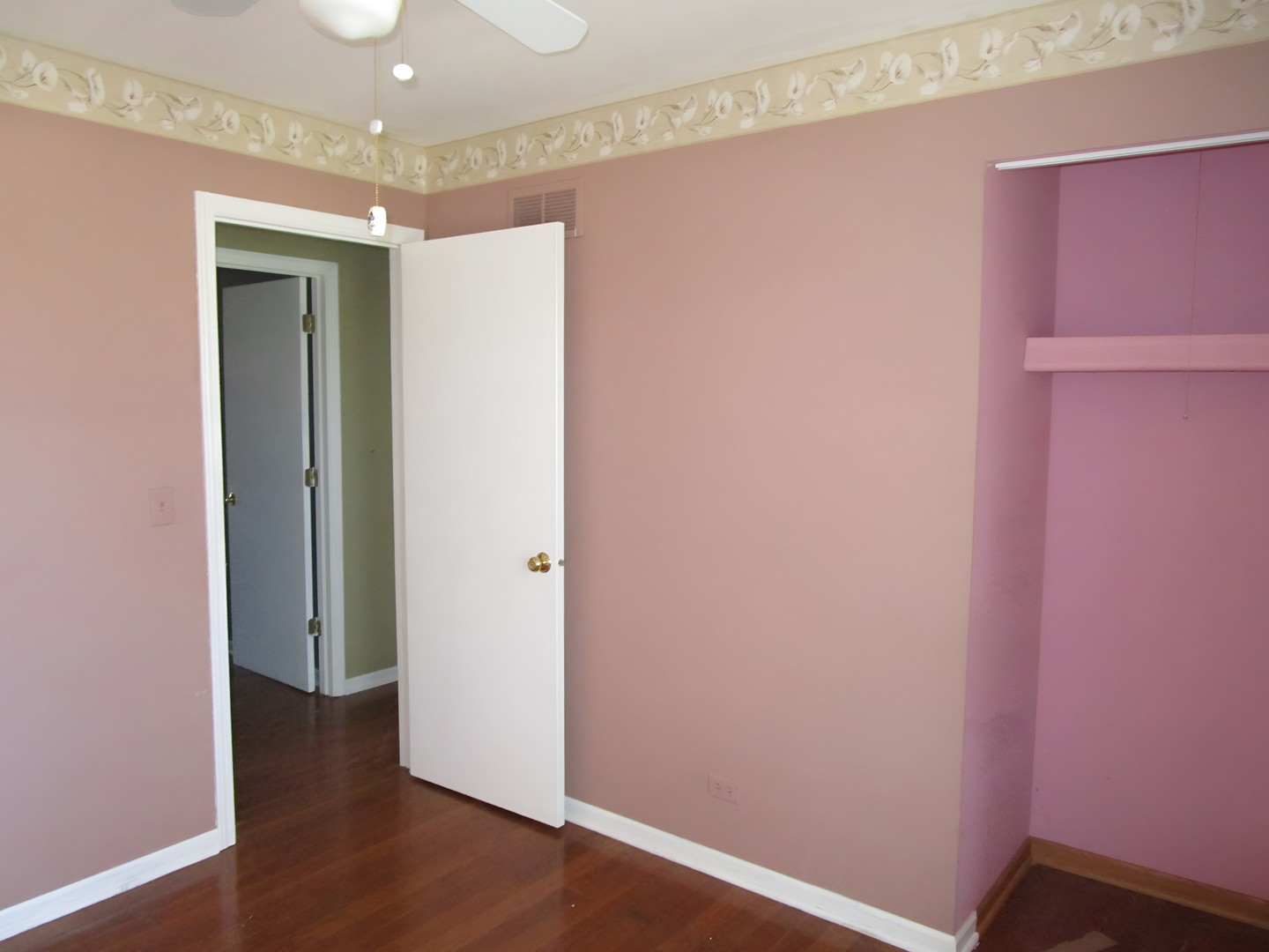 104 Oxford Place, Bloomingdale, IL 60108