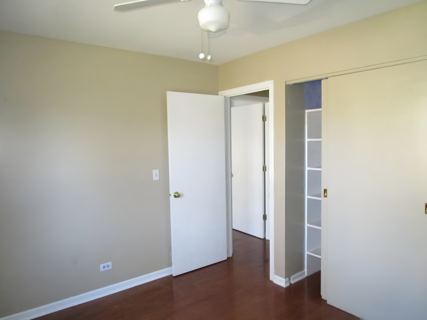 104 Oxford Place, Bloomingdale, IL 60108