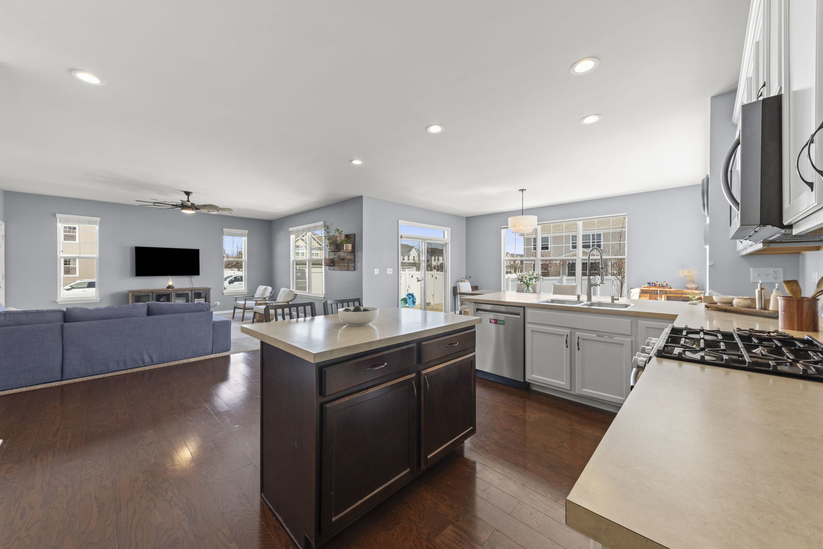 14907 S Morgan Lane, Plainfield, IL 60544