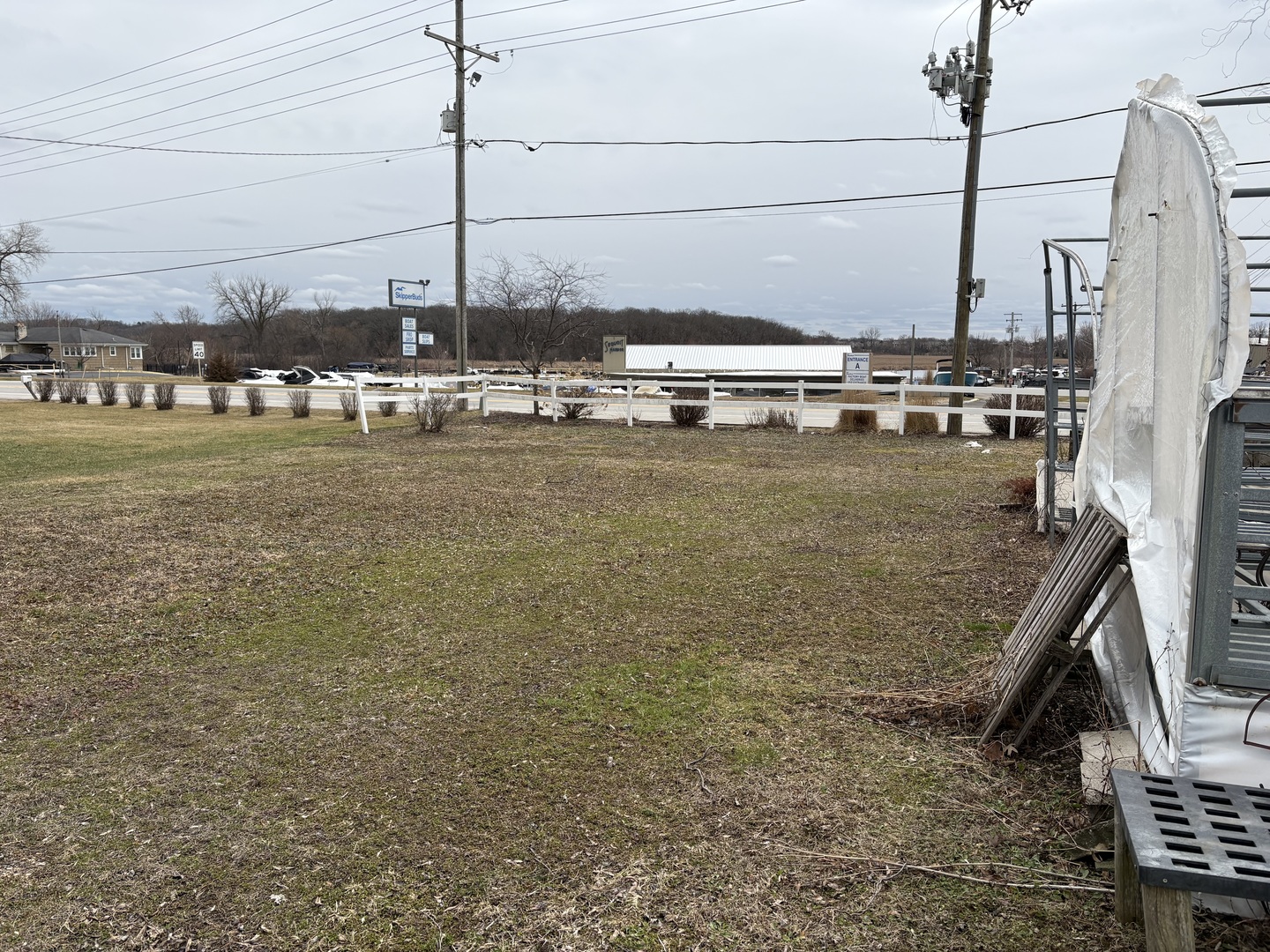 1031 IL Route 173 Highway, Antioch, IL 60002