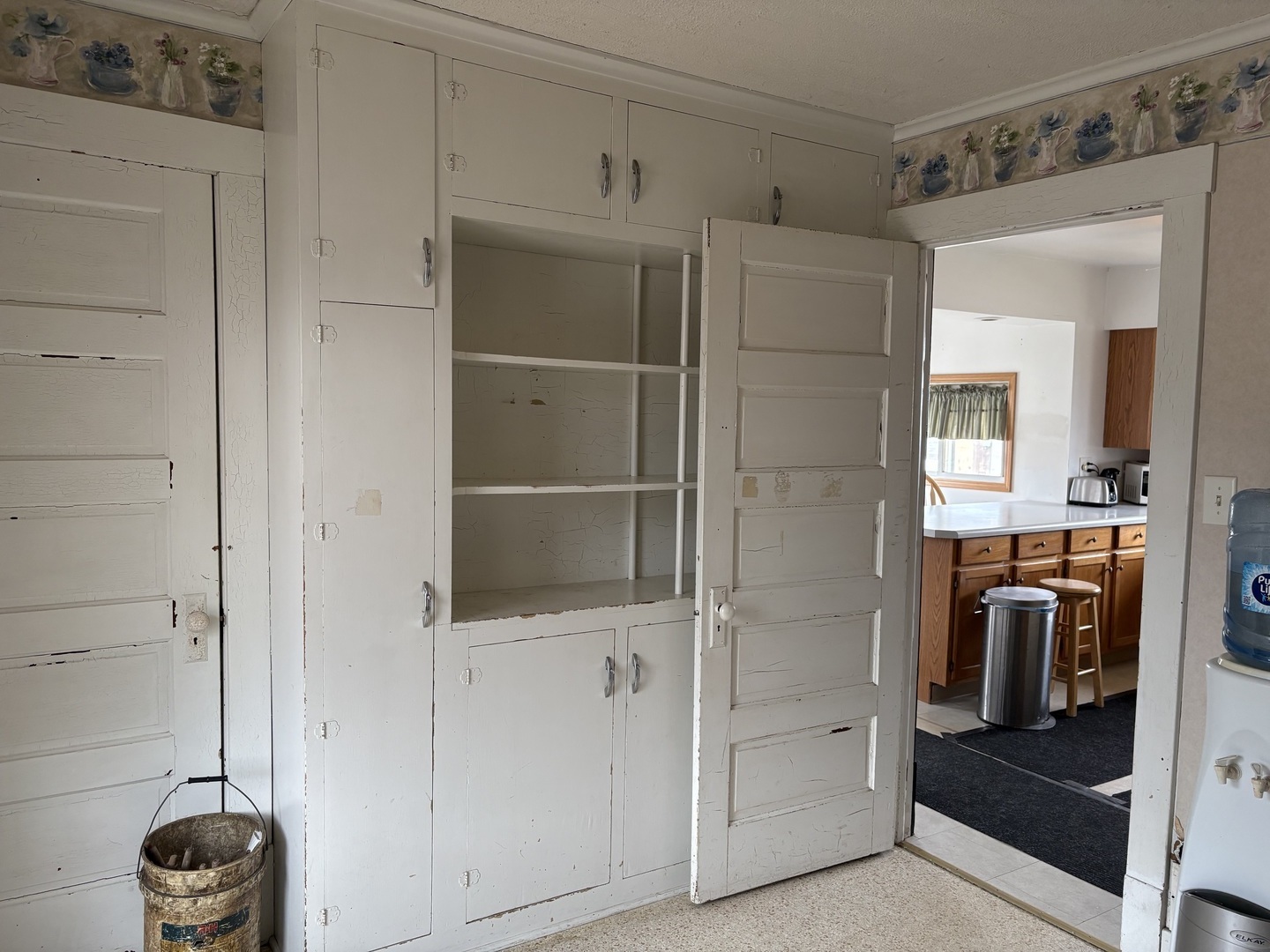 1031 IL Route 173 Highway, Antioch, IL 60002