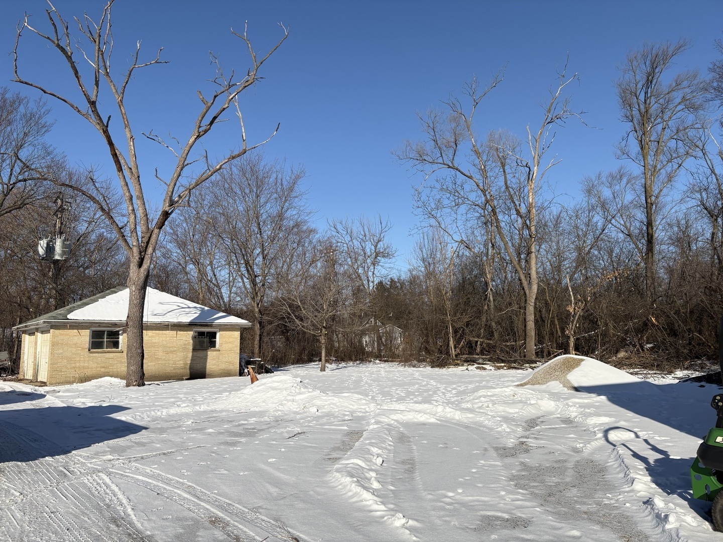 1031 IL Route 173 Highway, Antioch, IL 60002