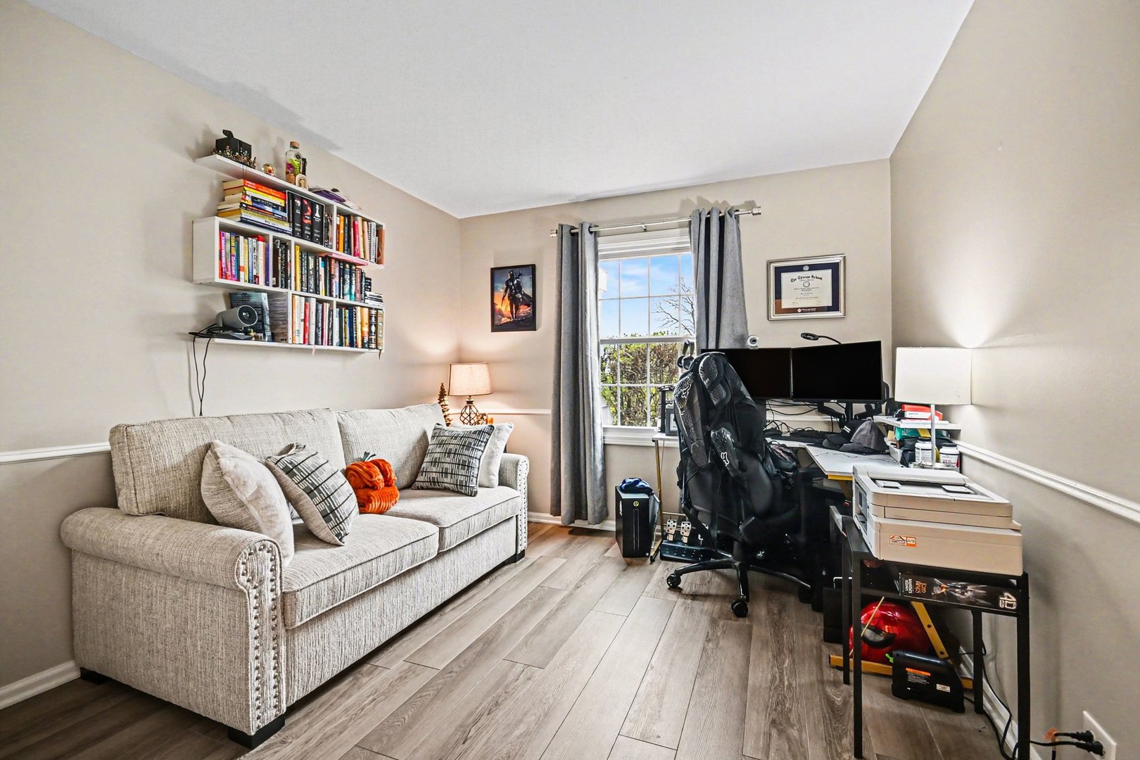 2057 Lancaster Circle #102D, Naperville, IL 60565