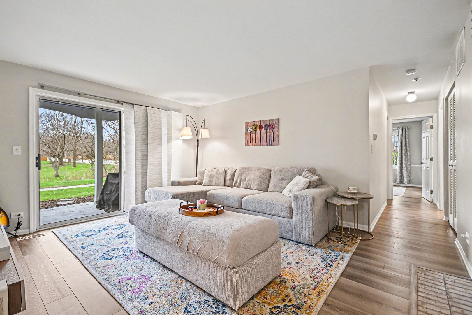 2057 Lancaster Circle #102D, Naperville, IL 60565