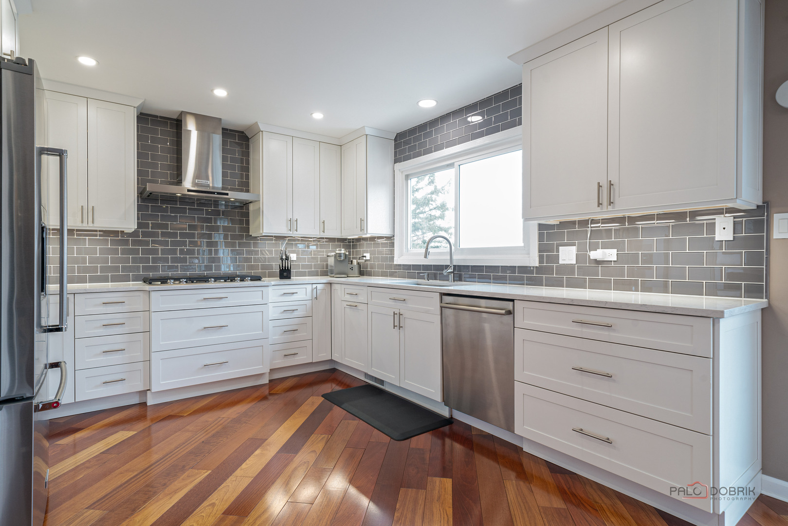 33124 N Shannon Drive, Grayslake, IL 60030