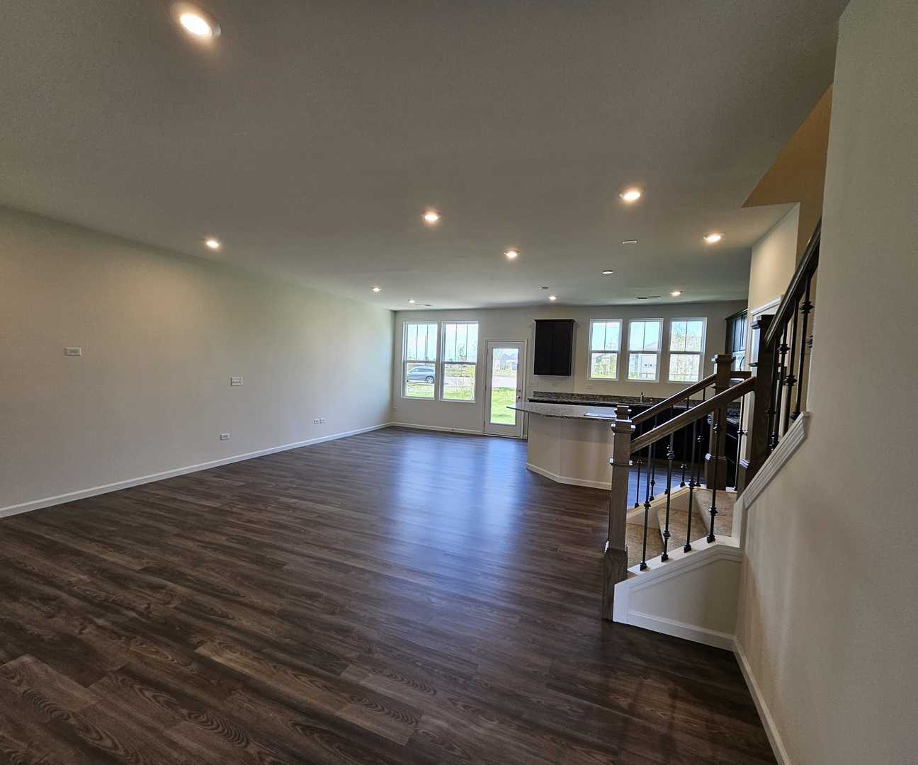 12802 S NICHOLAS Drive, Plainfield, IL 60585