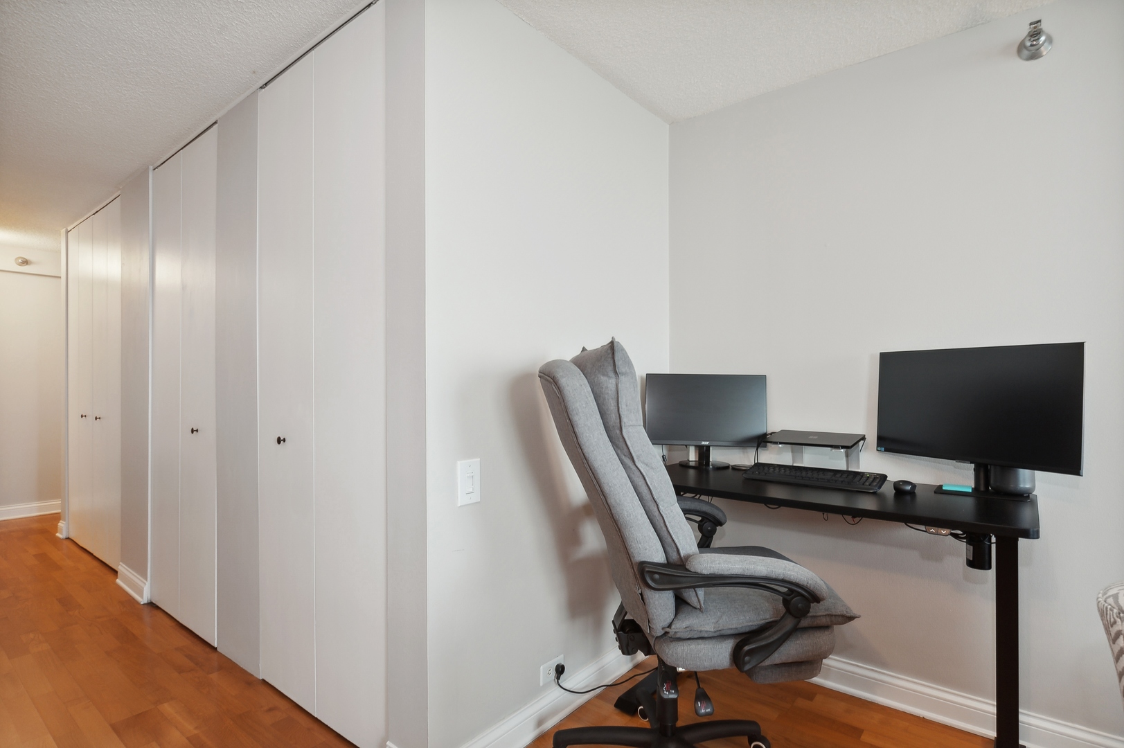 474 N Lake Shore Drive #2106, Chicago, IL 60611