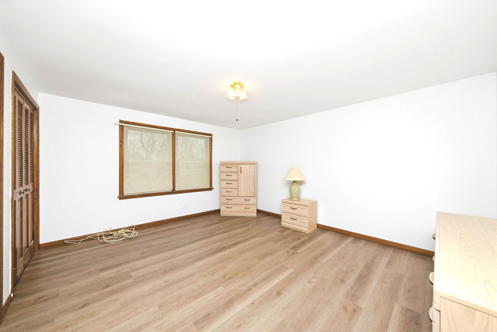 6533 N Northwest Highway #1C, Chicago, IL 60631