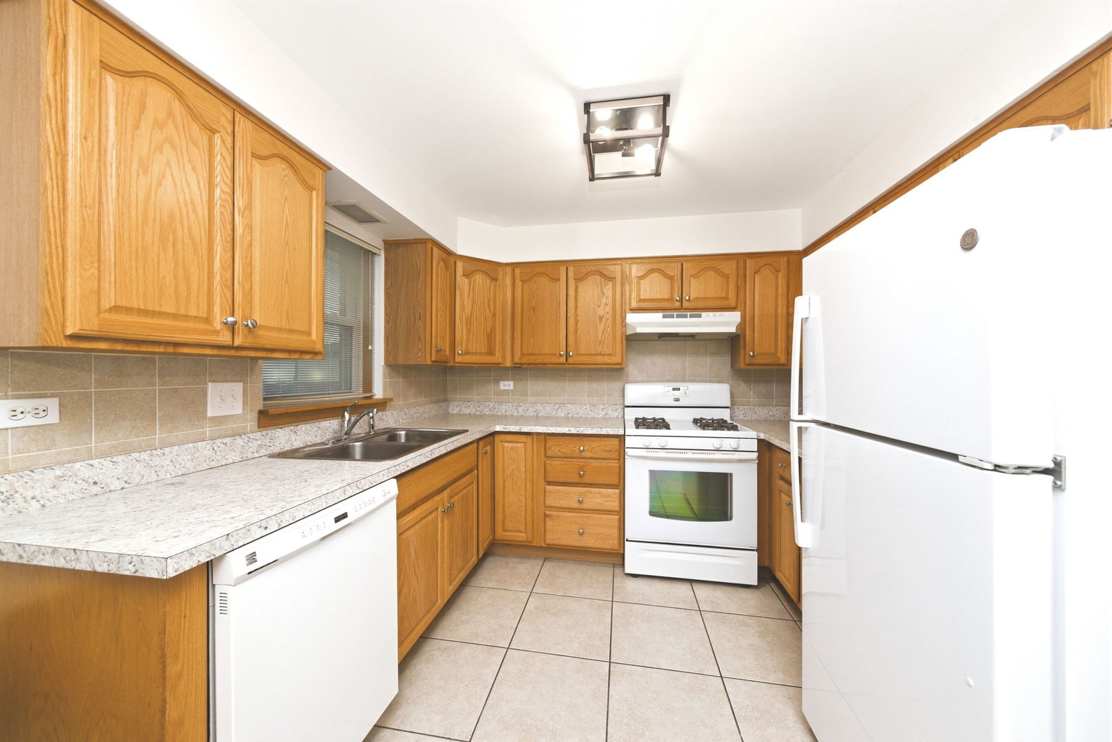 6533 N Northwest Highway #1C, Chicago, IL 60631